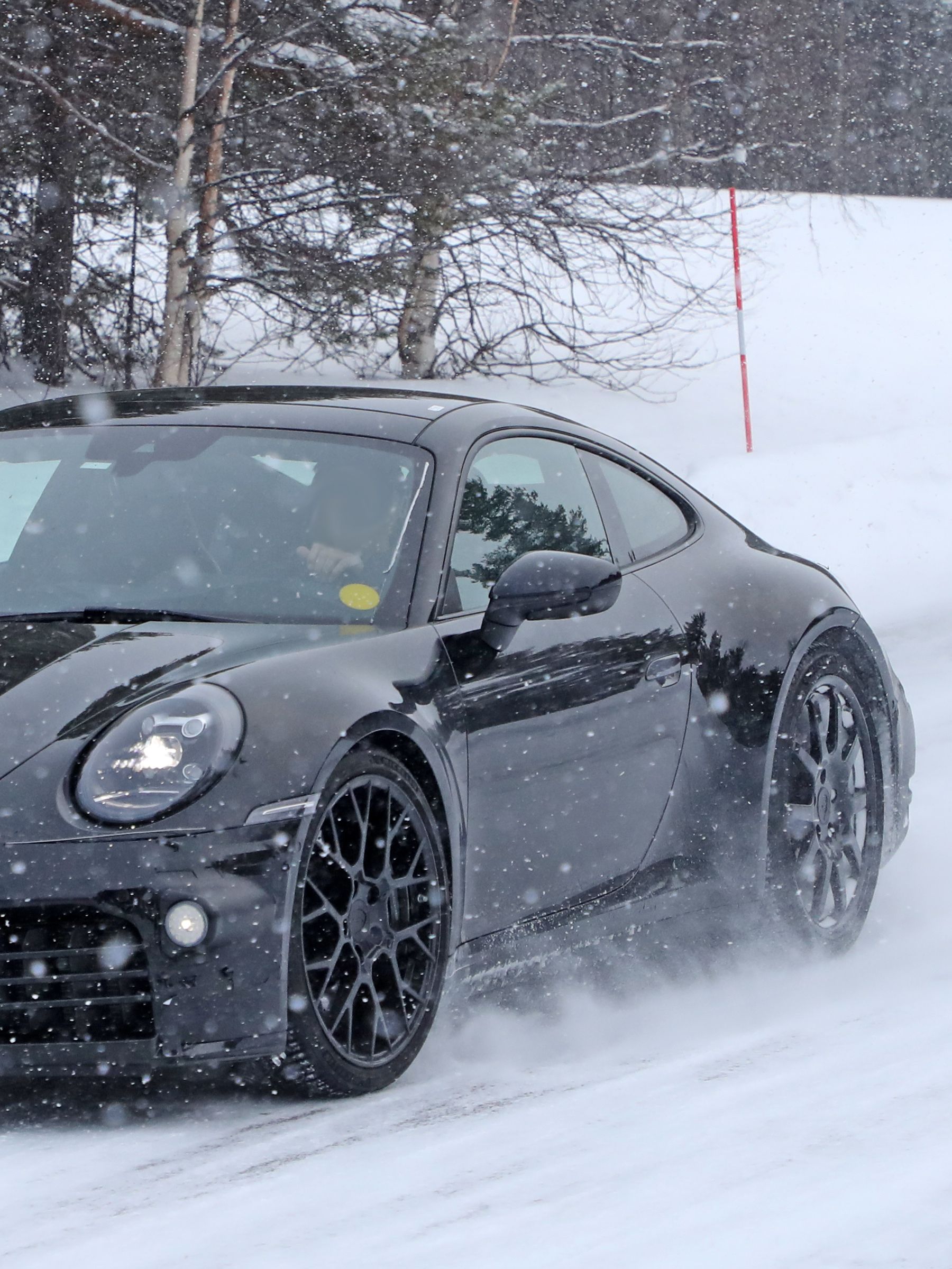 Electric Porsche 911 – The Secret Lies in Solid State Batteries