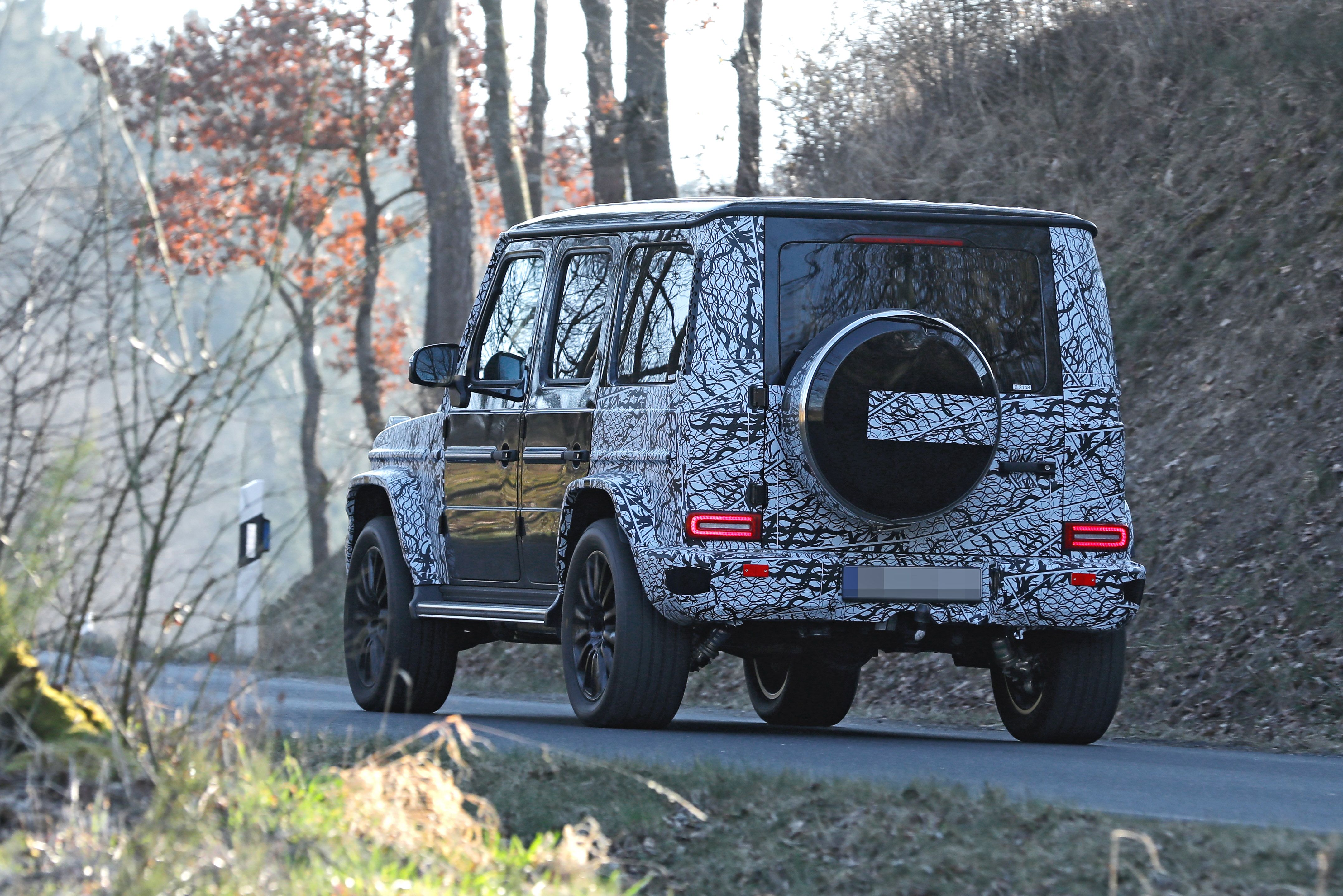 The 2023 MercedesBenz GClass Facelift Looks Amazing In The Sunset