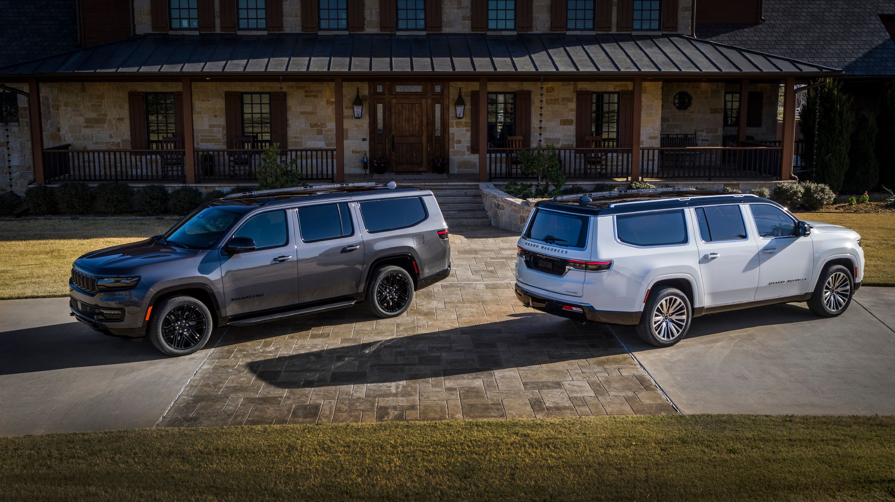 2023 Jeep Wagoneer and Grand Wagoneer long wheelbase