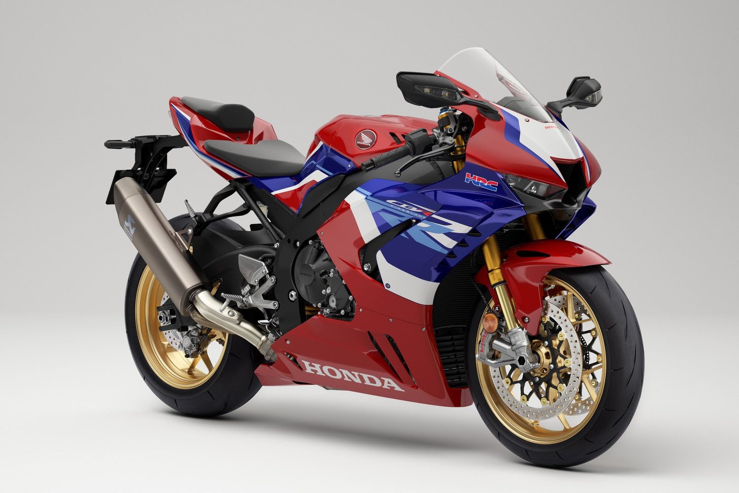 Rendering: A Honda CBR1000RR-R-Inspired Scooter Looks Just As Epic As ...