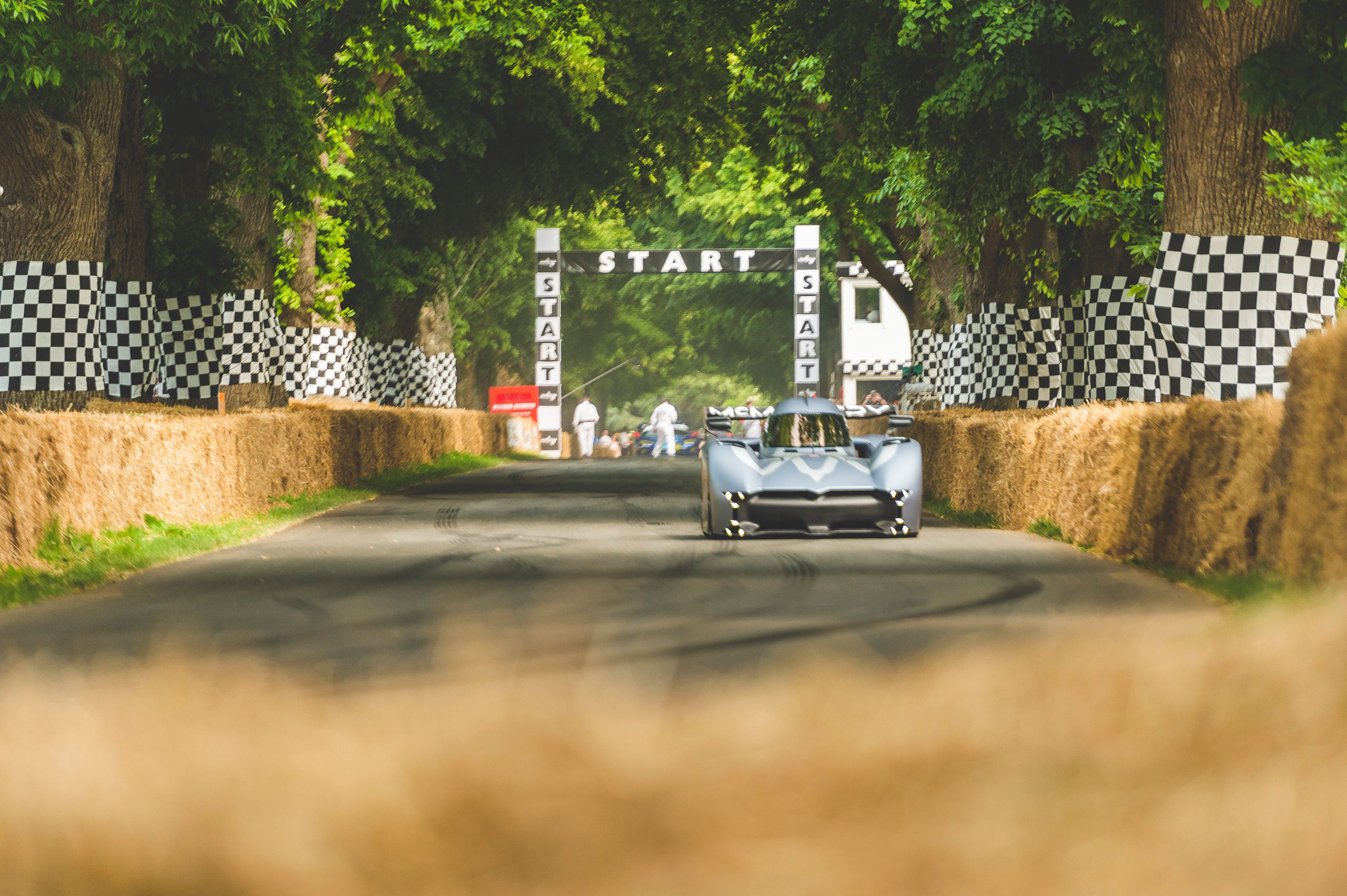 McMurtry Speirling, A Fan Car, Broke The 23-Year Goodwood Hill Climb Record