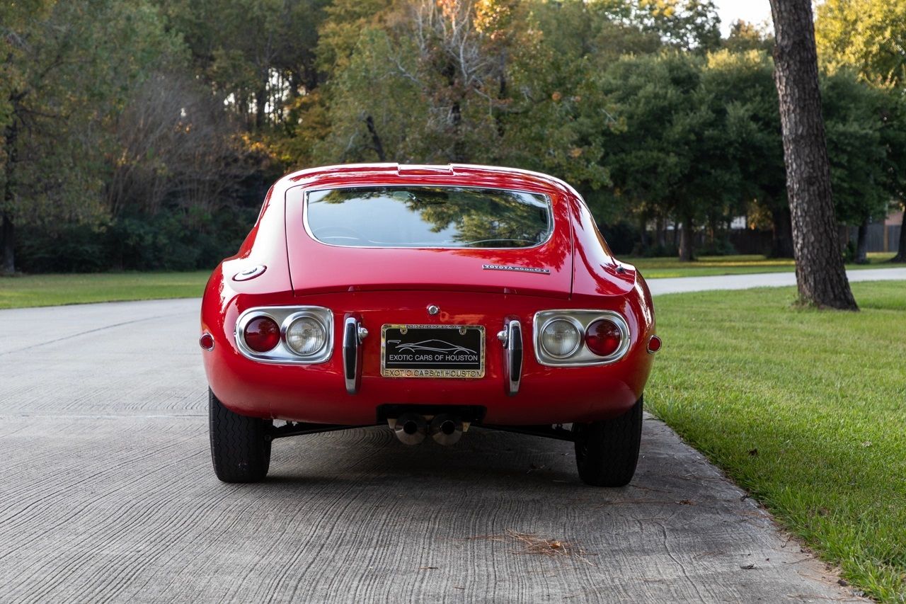 【レア・新品未開封】2000GT トヨタ 75th Anniversary This Ultra-Rare 1967 Toyota 2000GT is a True Japanese Classic