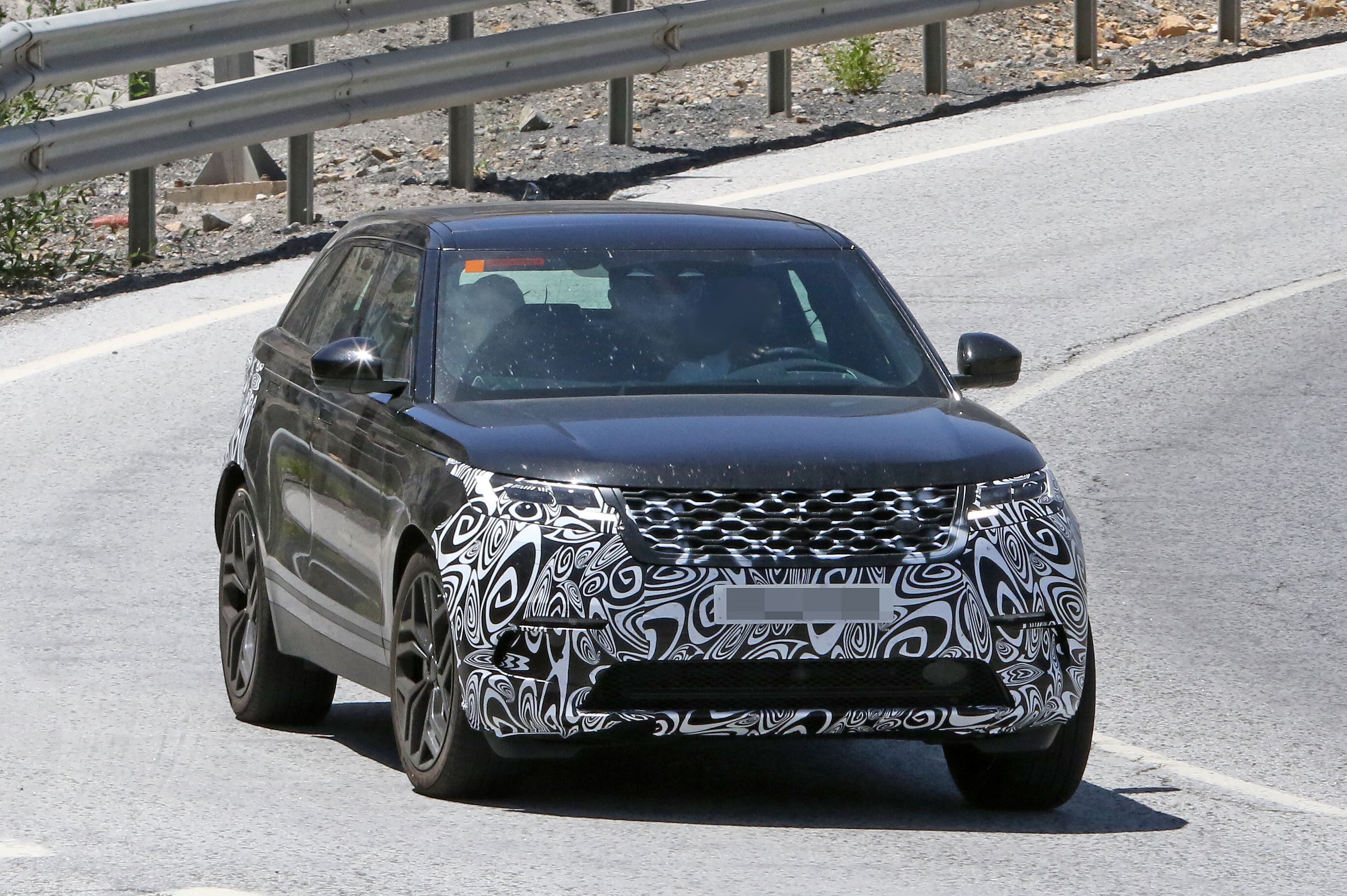 Land Rover Range Rover Velar Is About To Receive a Well-Deserved Facelift