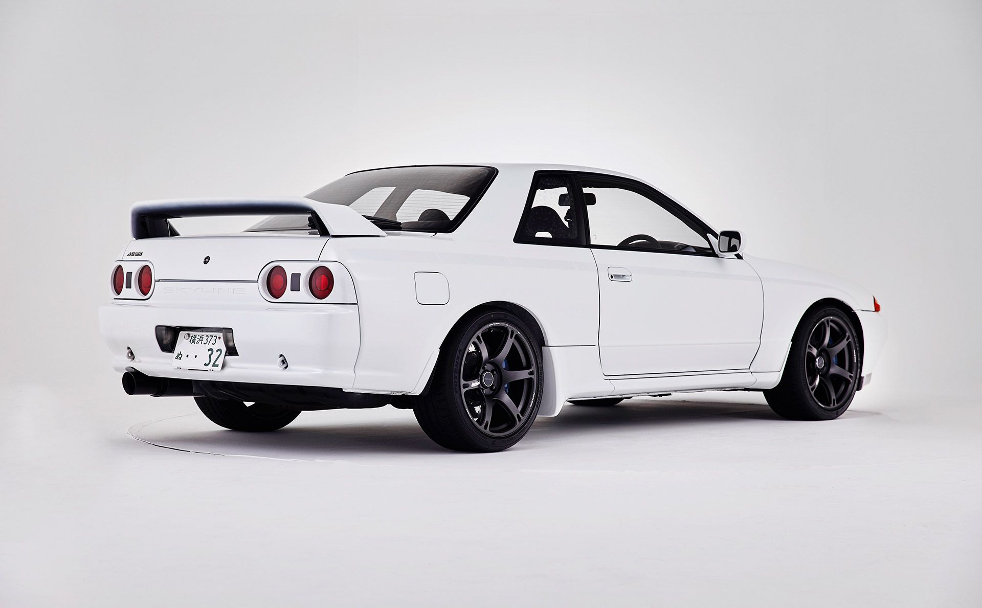 1/18 ニッサン スカイライン GT-R Mine’s R32 Make Up Co., Ltd. / Mine's Skyline GT-R(BNR32) N1