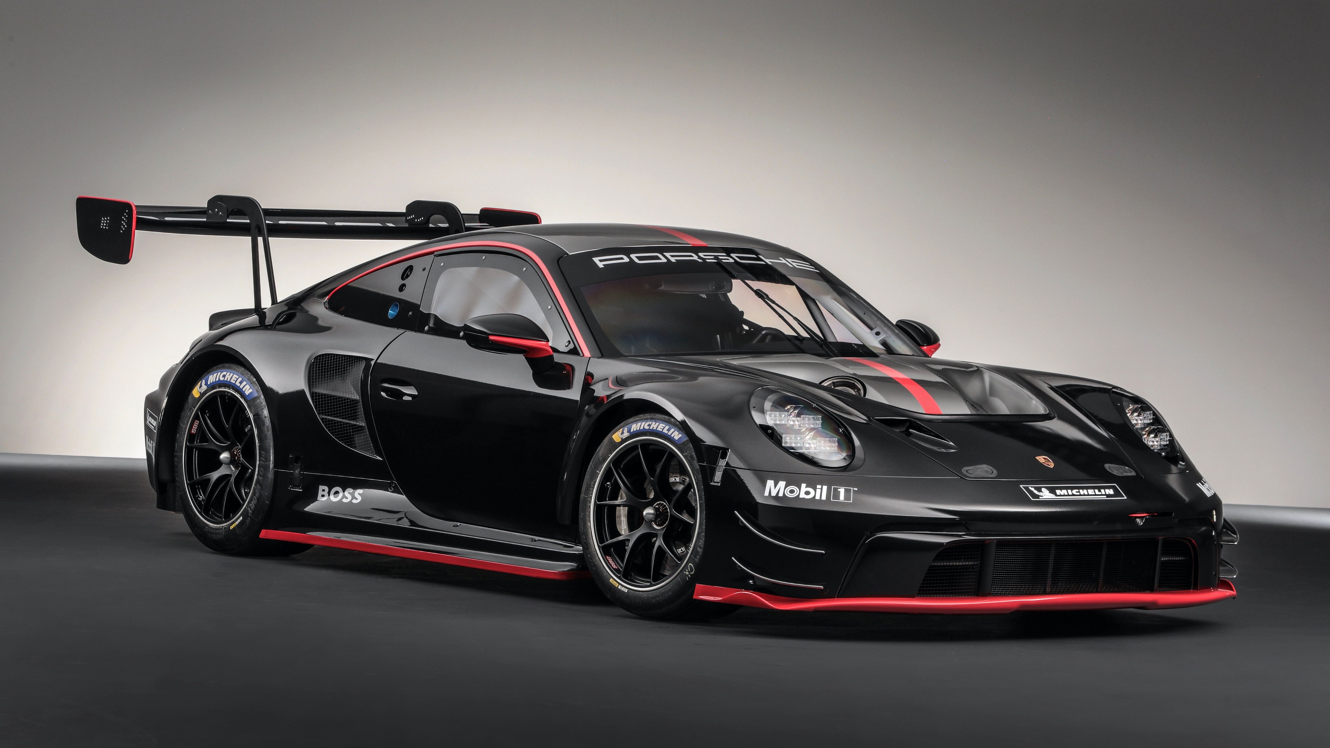 the-new-911-gt3-r-takes-porsche-racing-to-the-next-level