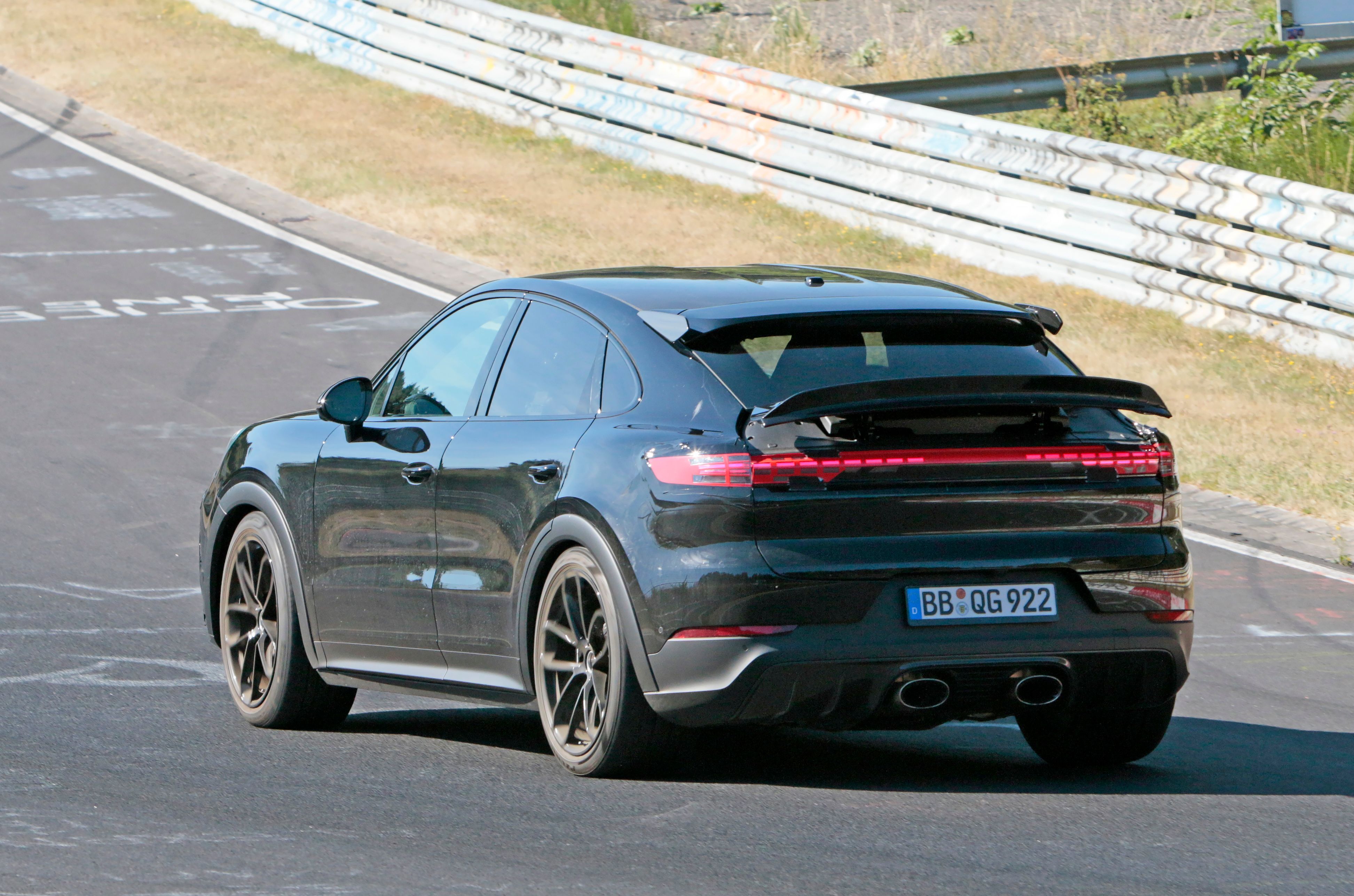 Spy Shots An Early Look at the 2023 Porsche Cayenne Turbo GT
