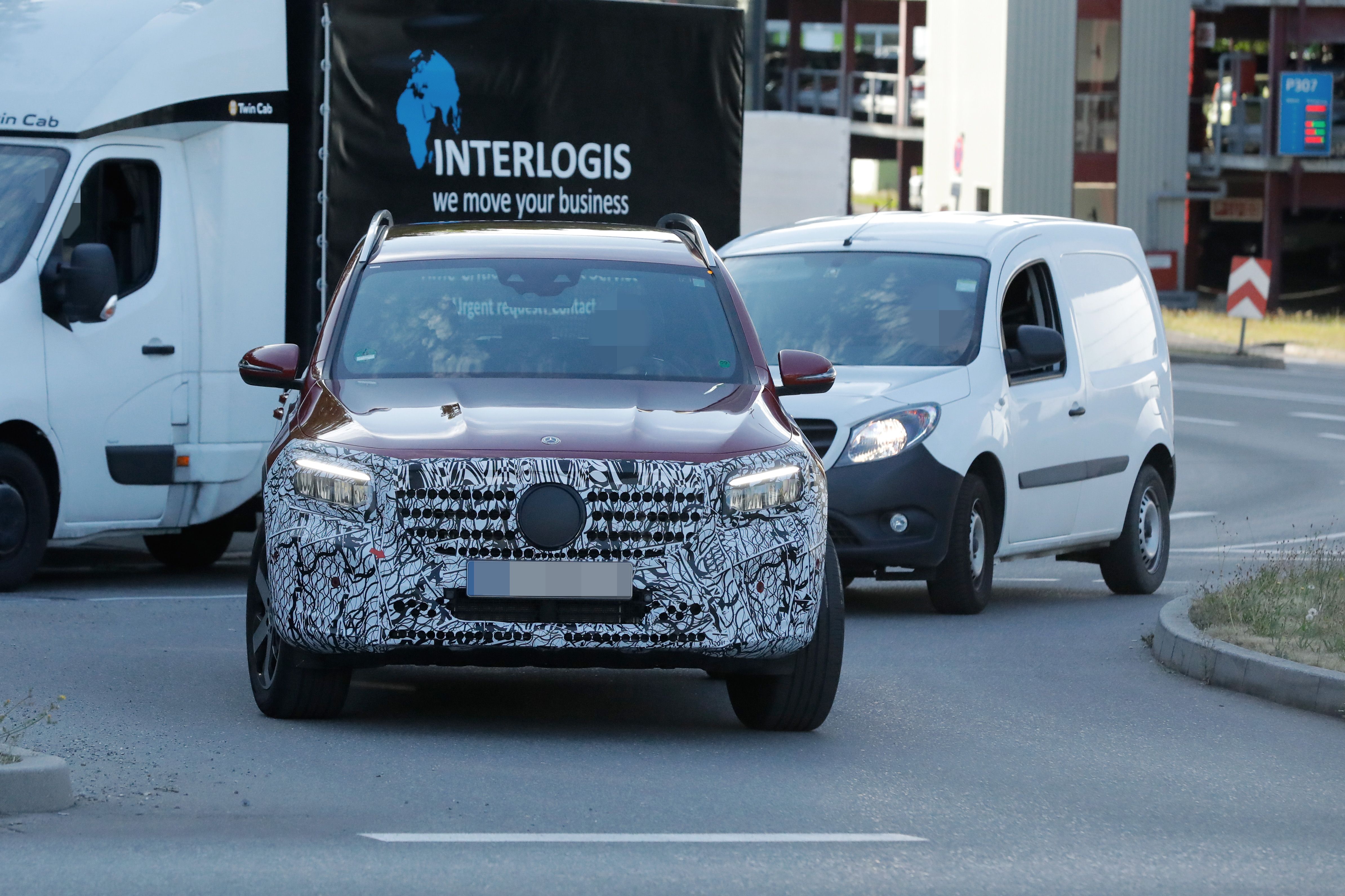 Spy Shots An Early Look at the 2024 MercedesBenz GLB