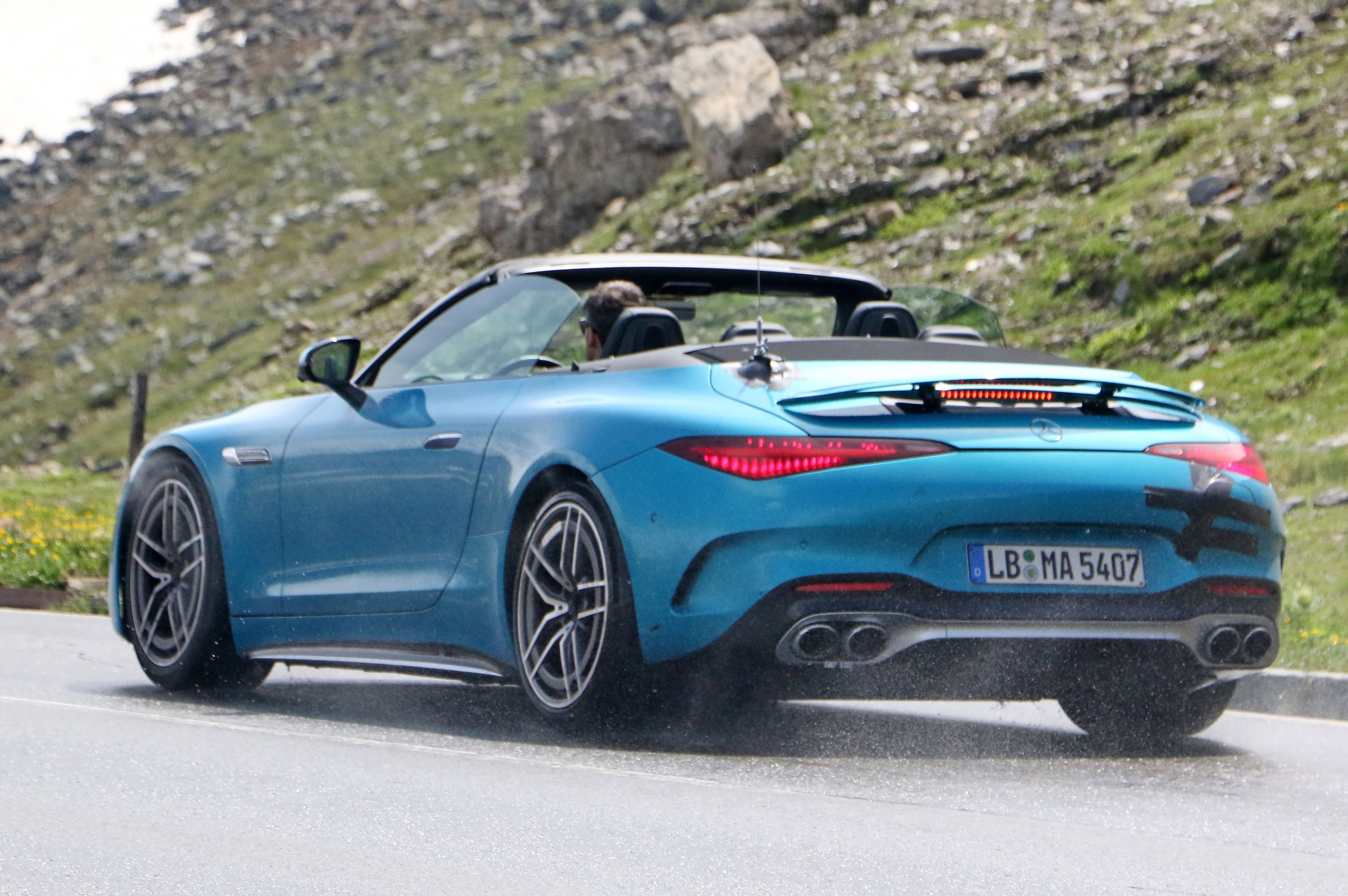 Spy Shots An Early Look At The 2024 Mercedes AMG SL53 PHEV