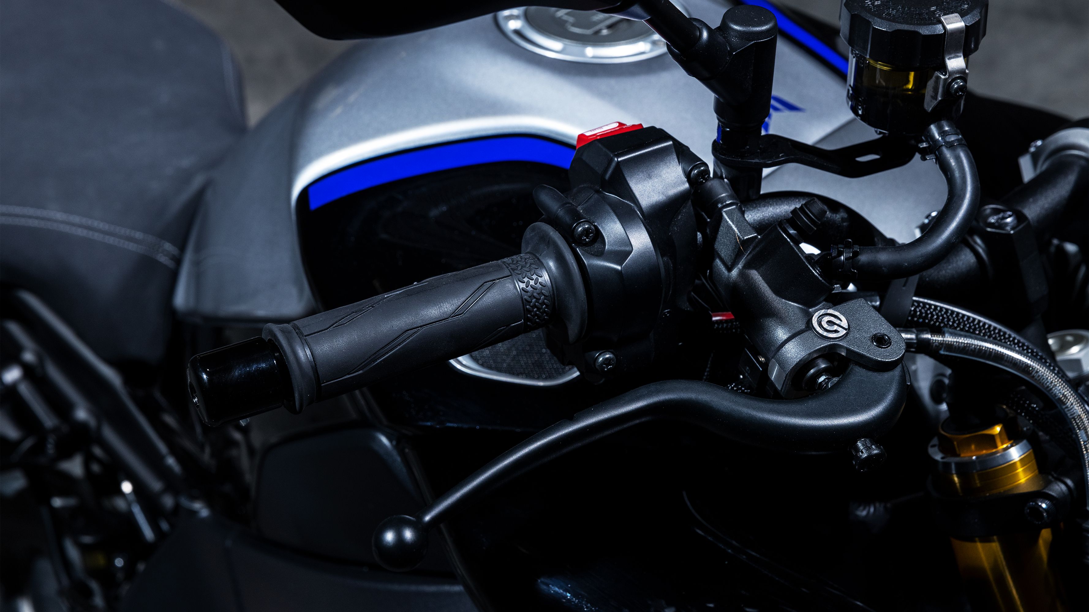 2022 Yamaha MT-10 - Performance, Price, and Photos