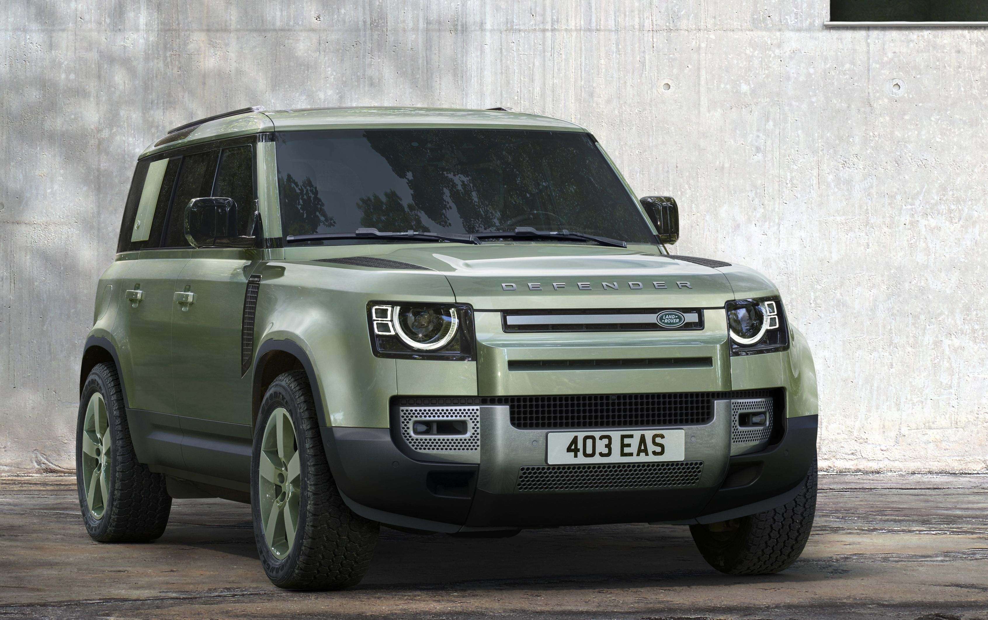 This Money Green Defender Pays Tribute to 75 Years of Land Rover