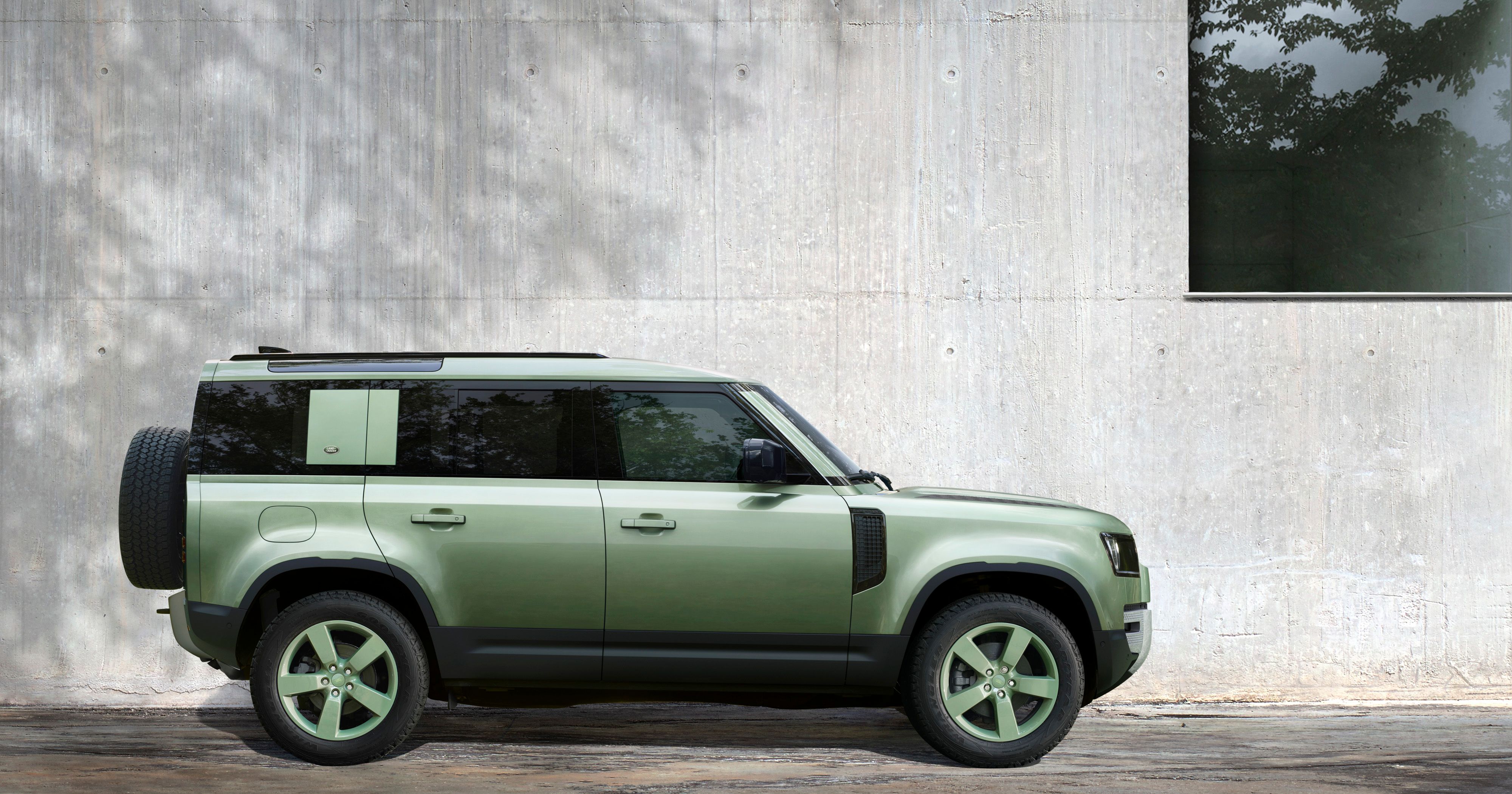 land-rover-defender-stickhealthcare-co-uk