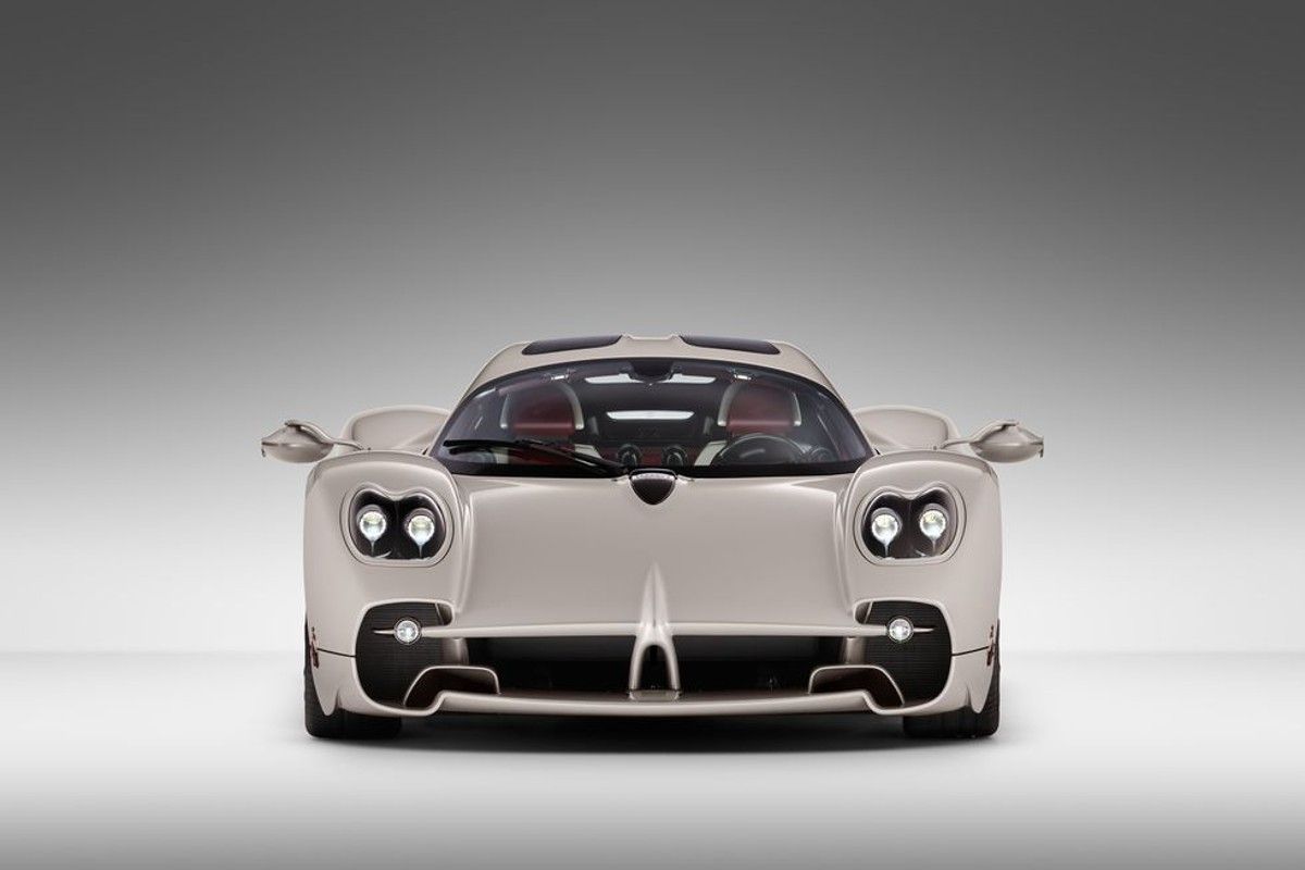 The Pagani Utopia Is A V12 Supercar With A Manual Gearbox