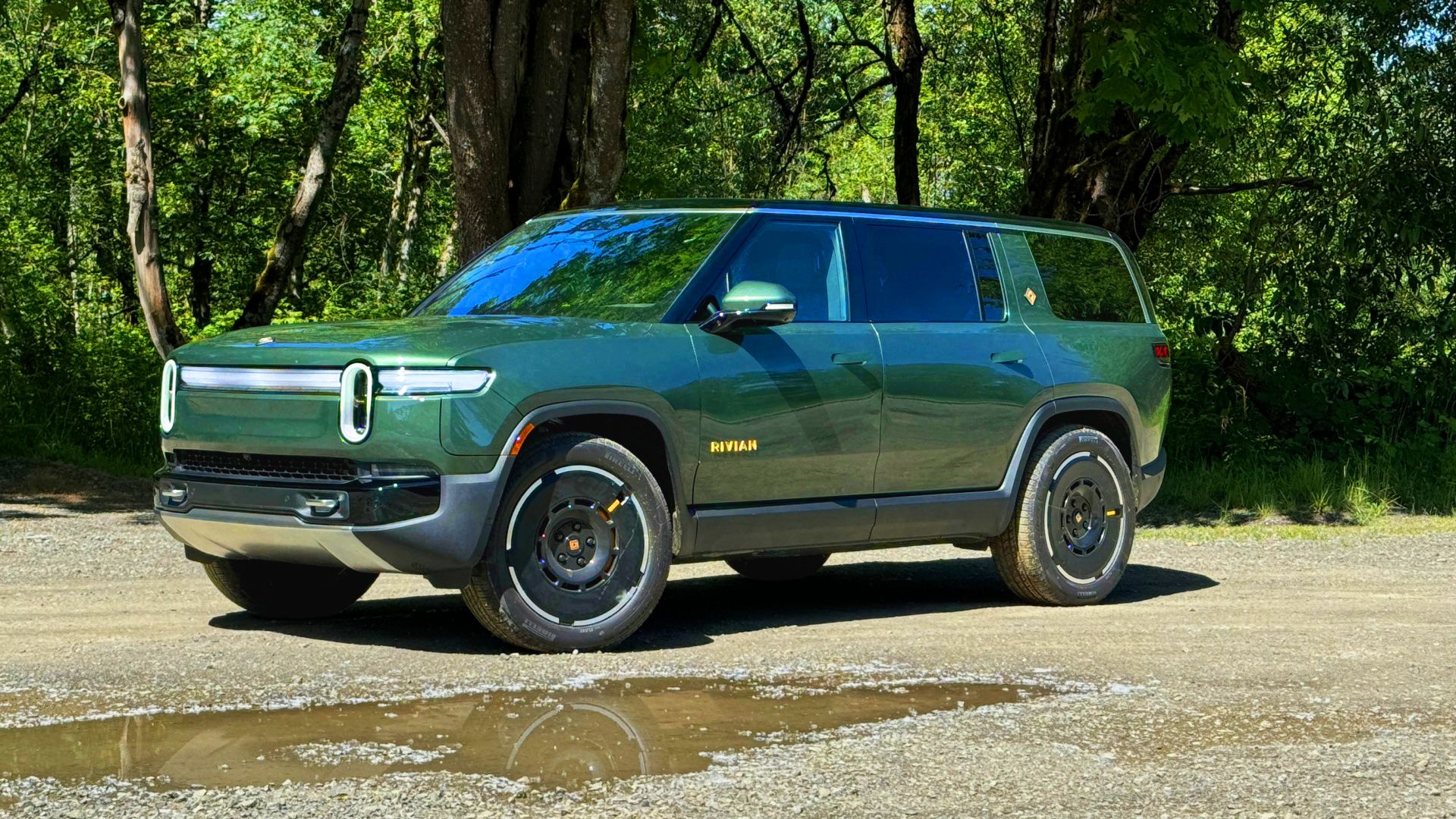 2024-rivian-r1s3-copy-1.jpg