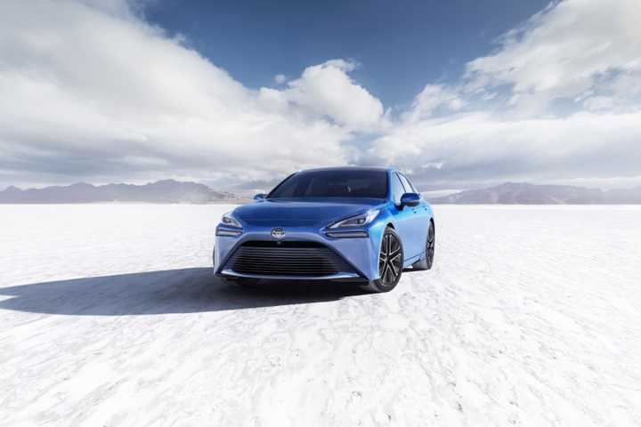 2021-2025-toyota-mirai14.jpg