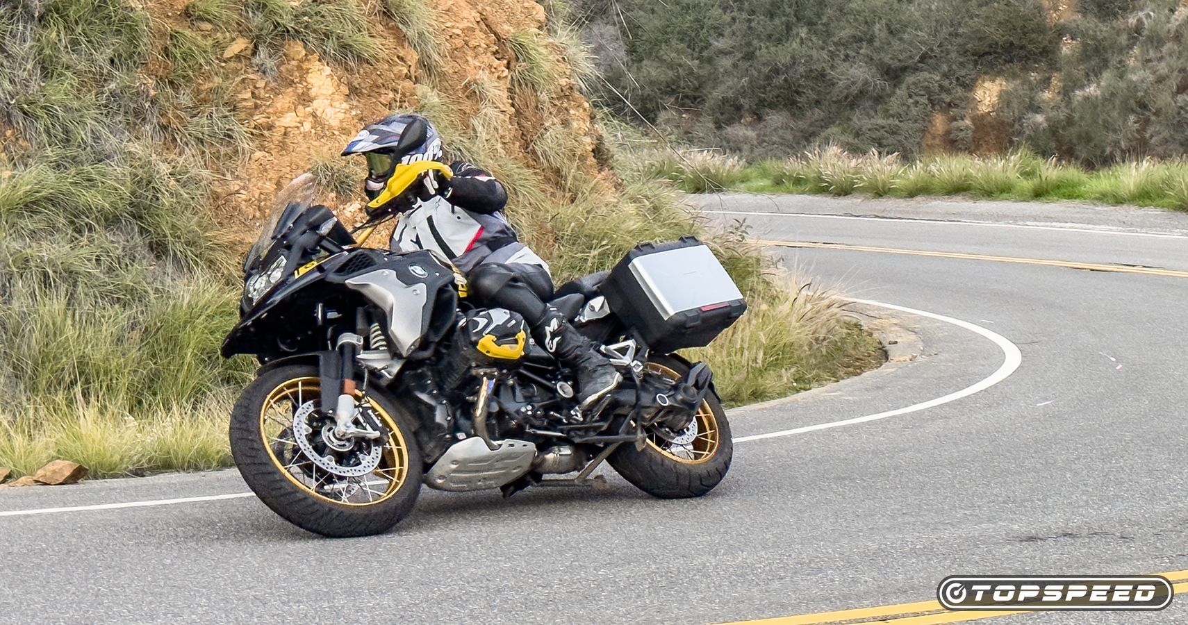 2022 BMW R 1250 GS Review: Dual-Sport's Enduring Champion