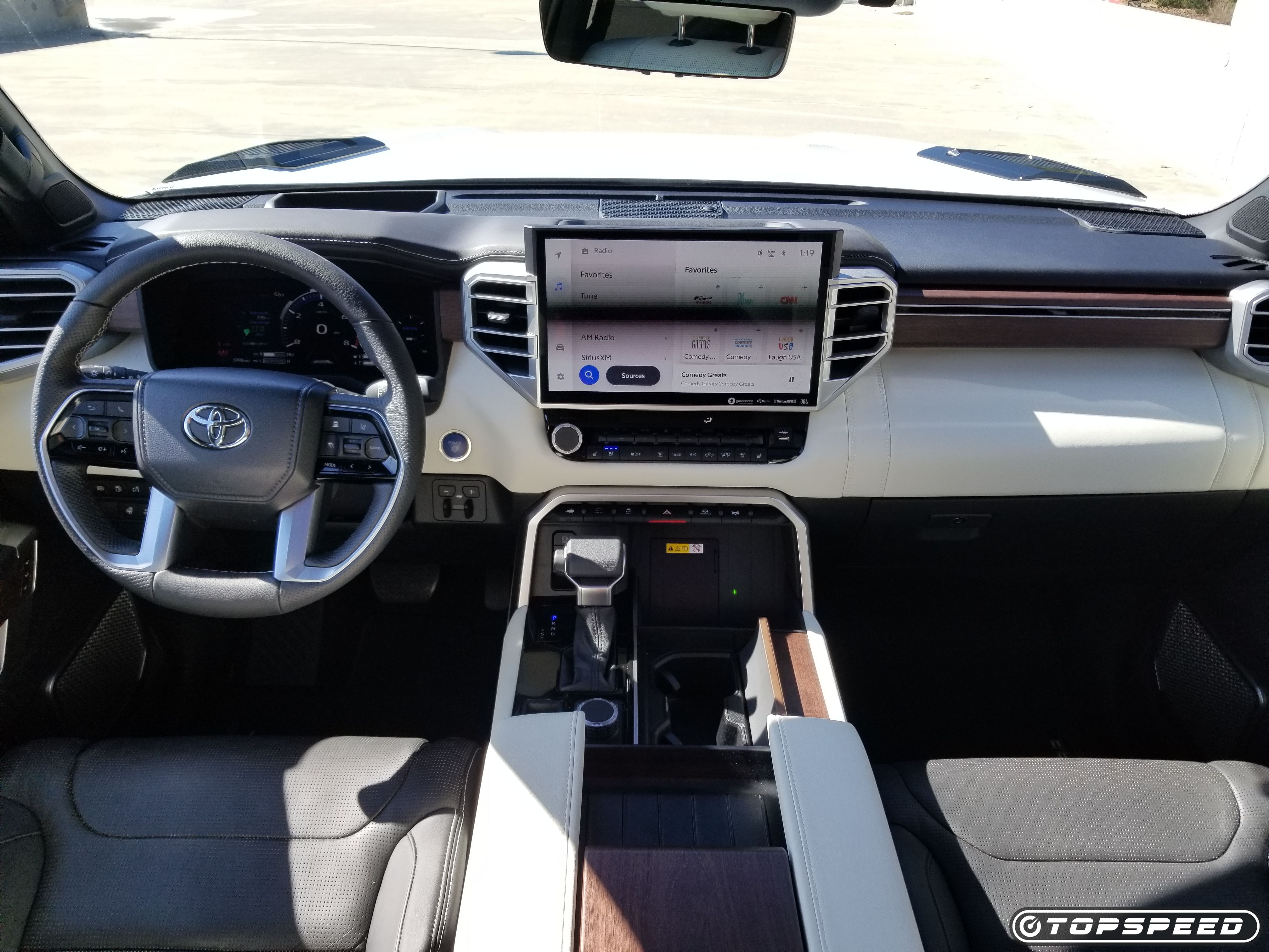 Interior Toyota Tundra Capstone 2023 