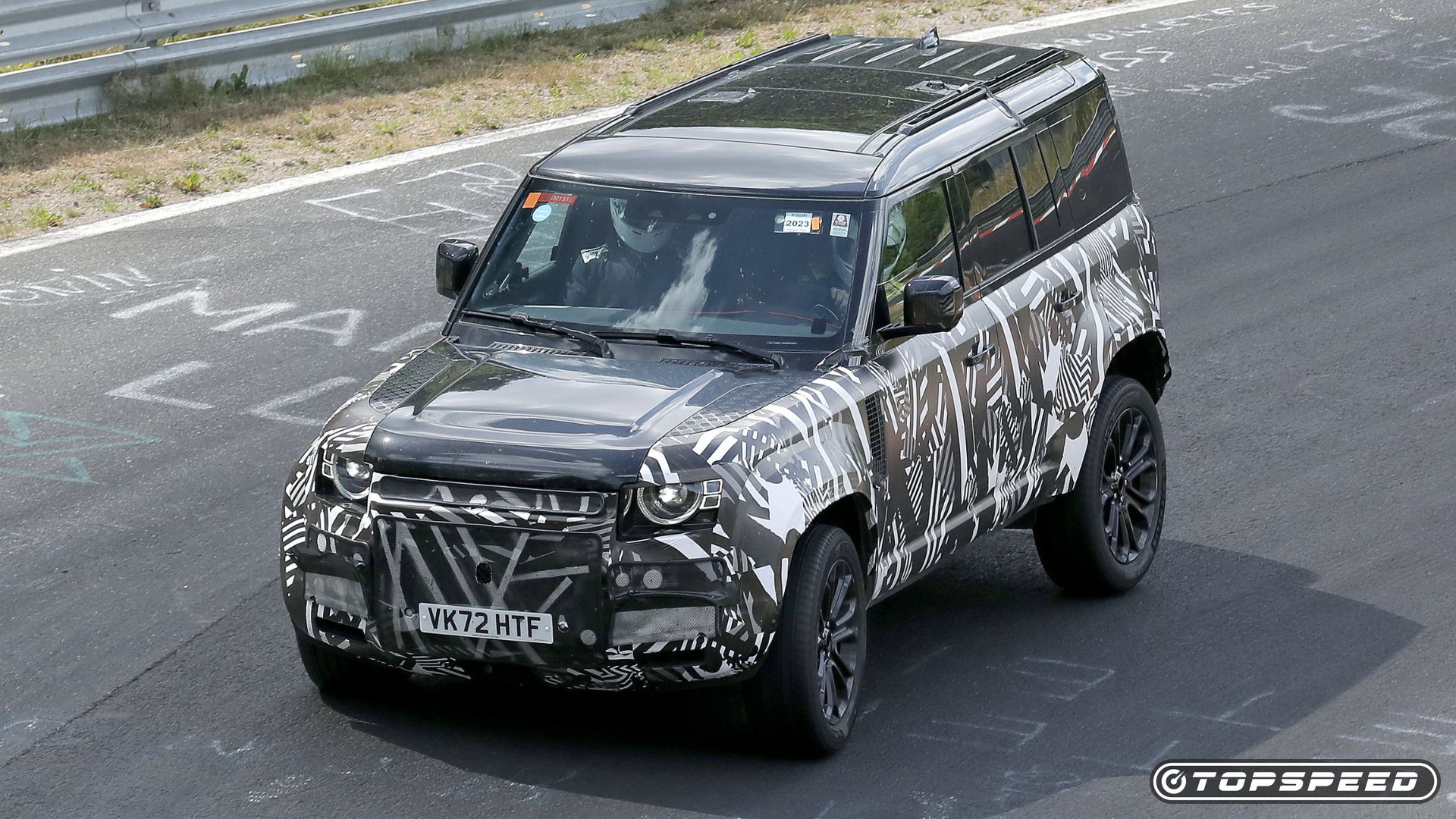 Land Rover Defender SVX prototype