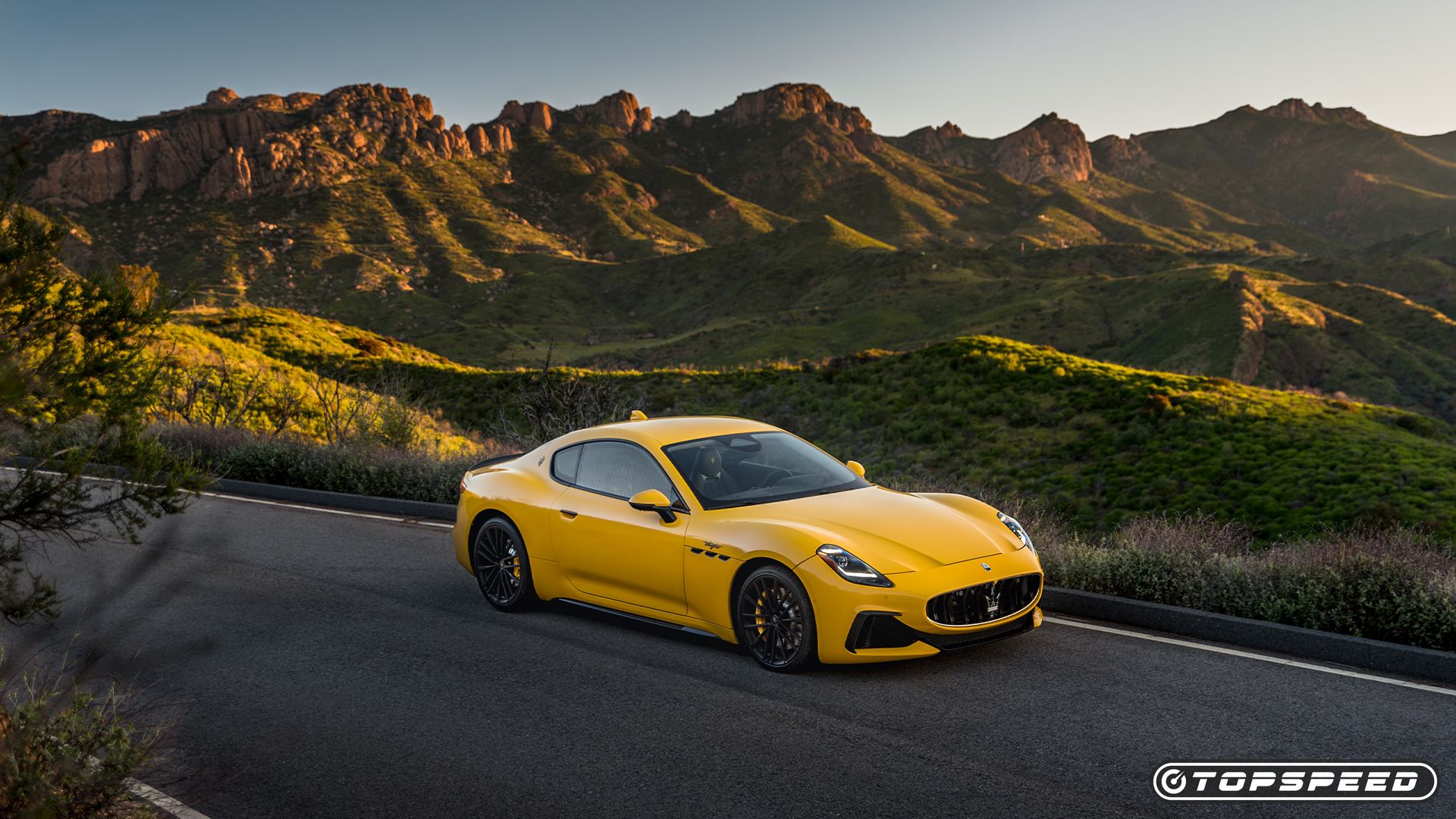 2024 yellow Maserati GranTurismo Trofeo