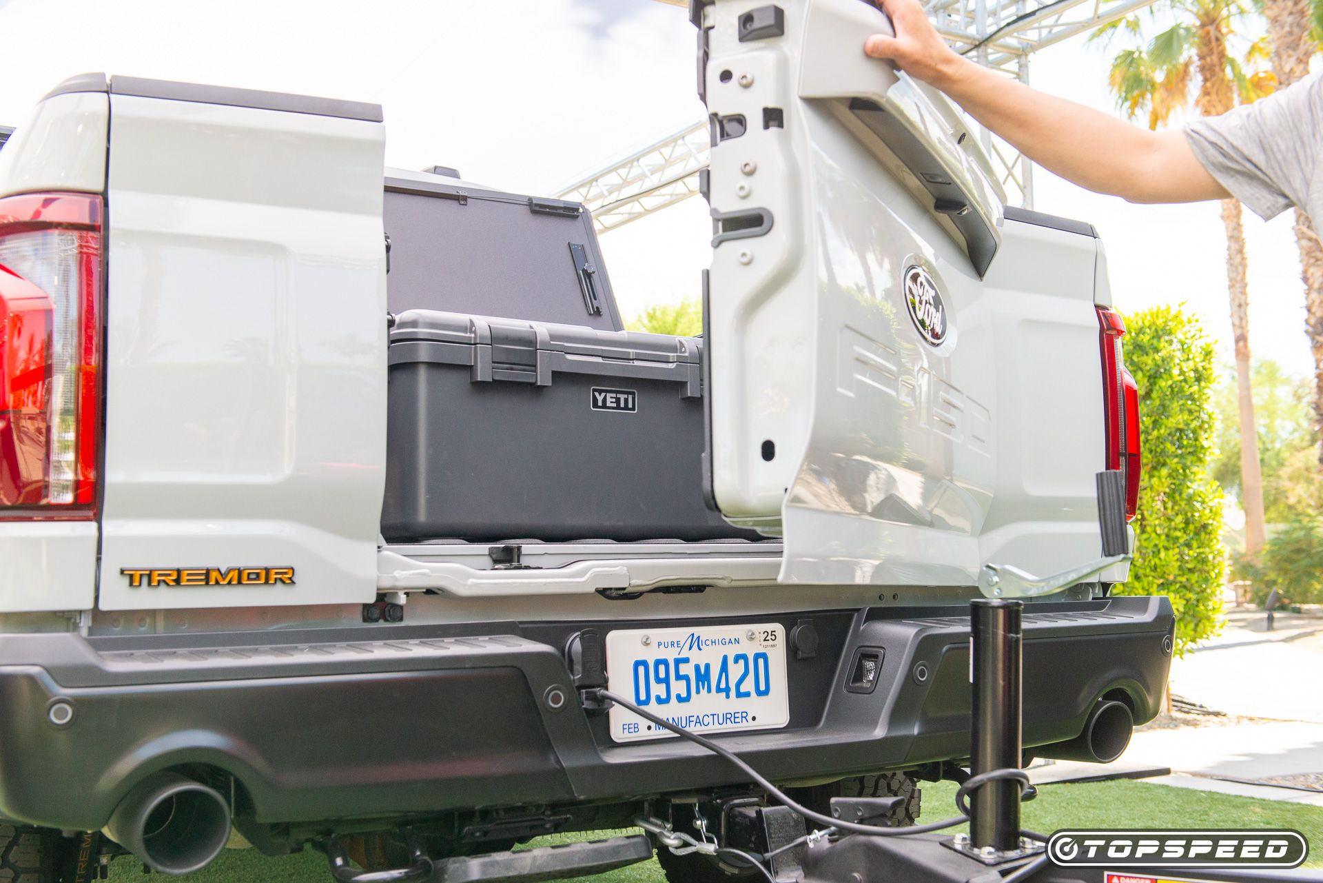 2024 Ford F150’s New Pro Access Tailgate Solves the Pain Points