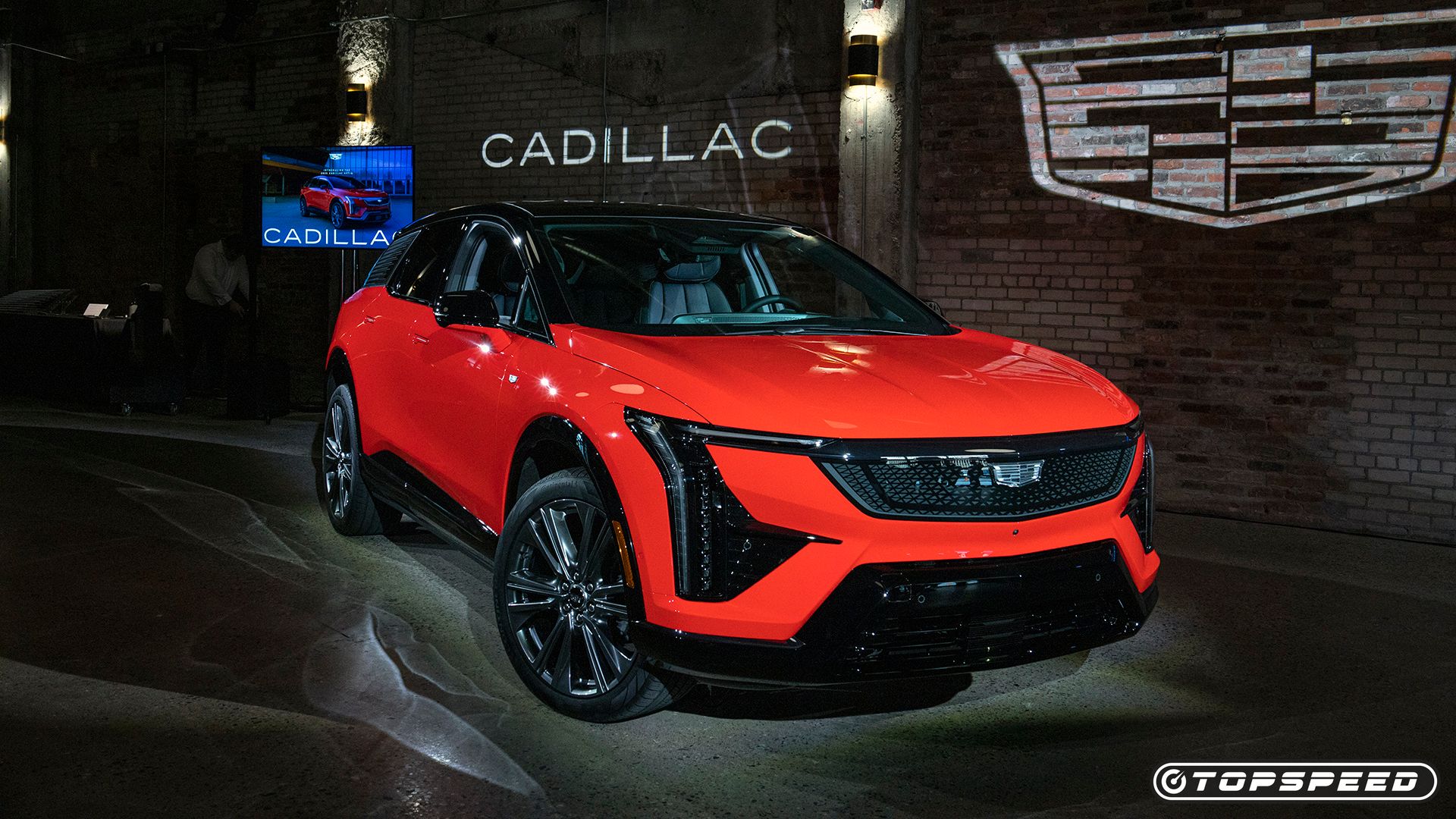 2025 Cadillac Optiq Is An Entry Level Electric Crossover With 300 Miles ...