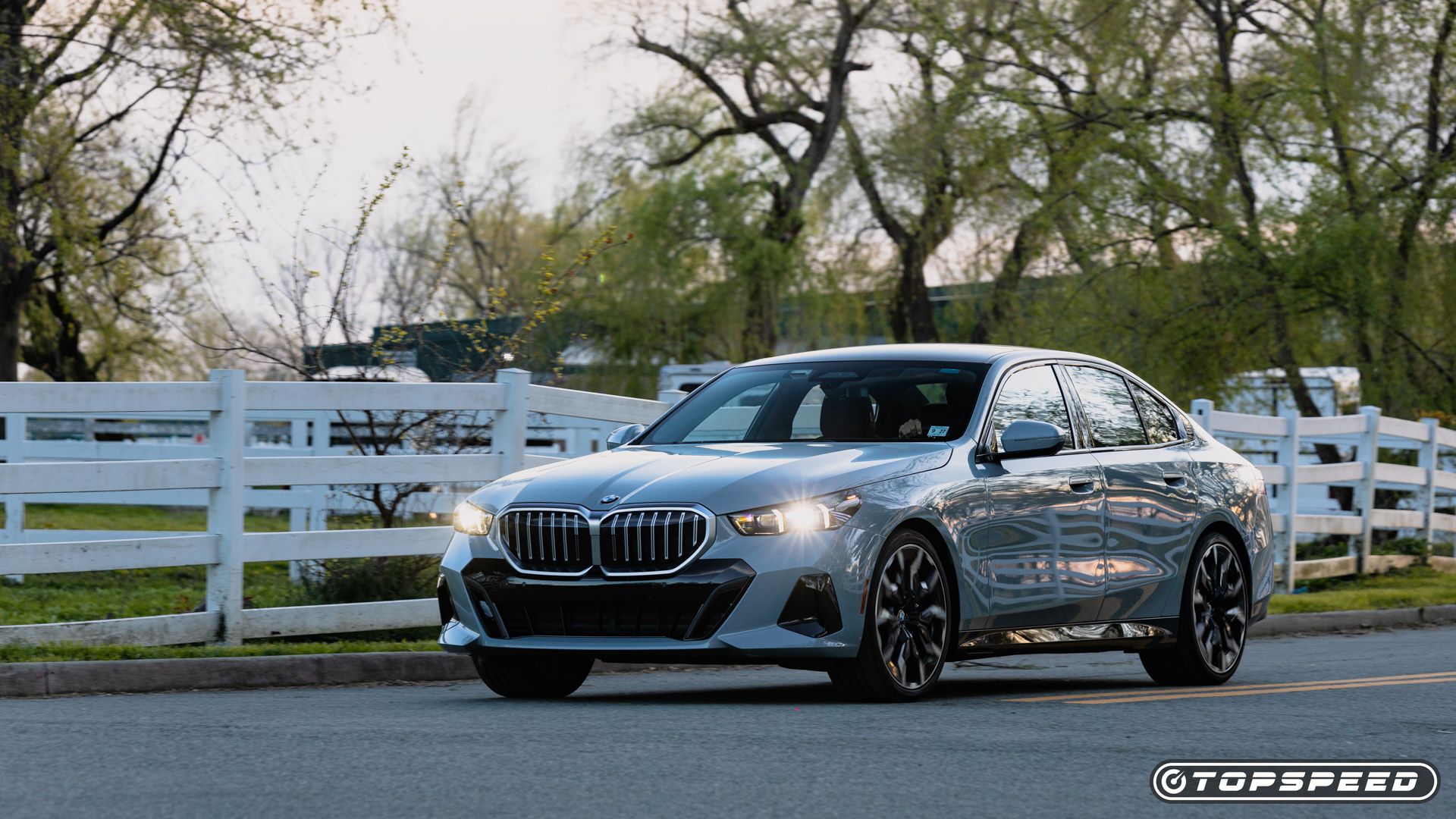 2024 BMW 530i M Sport In Motion (24)