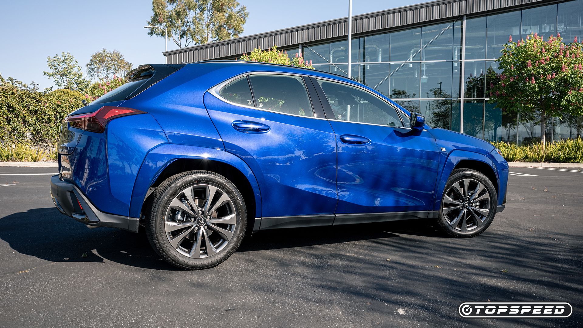 2025 Lexus UX 300h F SPORT Handling