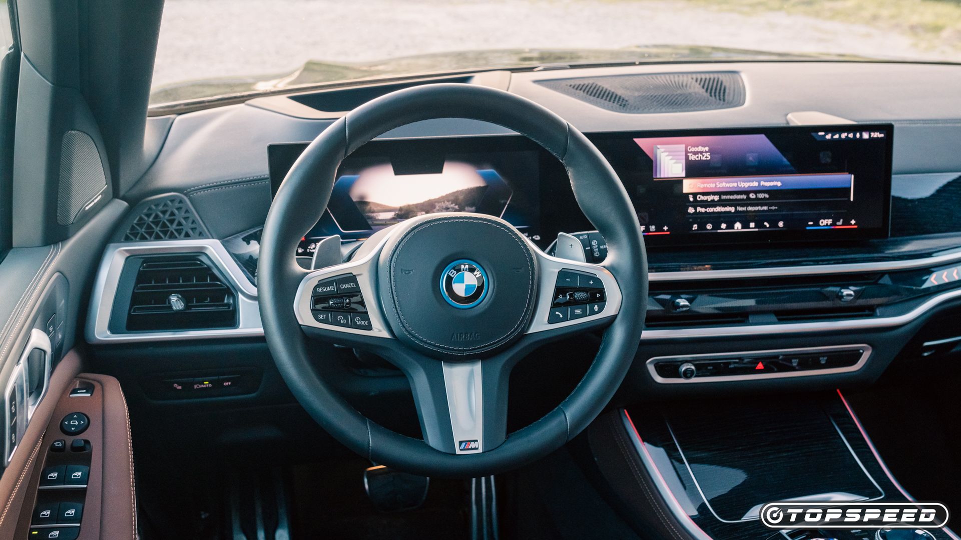 2024 BMW X5 xDrive50e Interior (12)