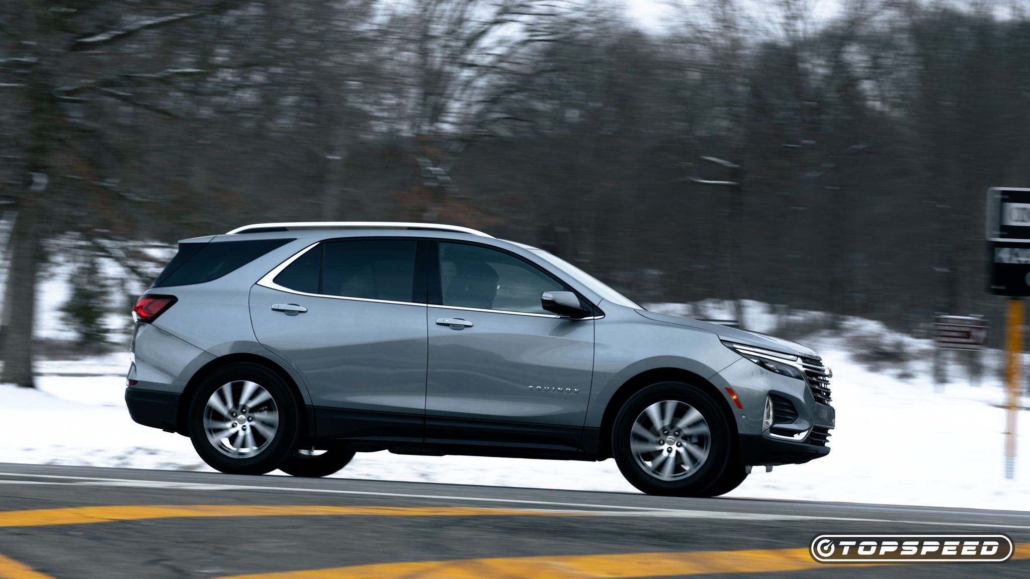 Chevrolet Equinox 2023 em movimento