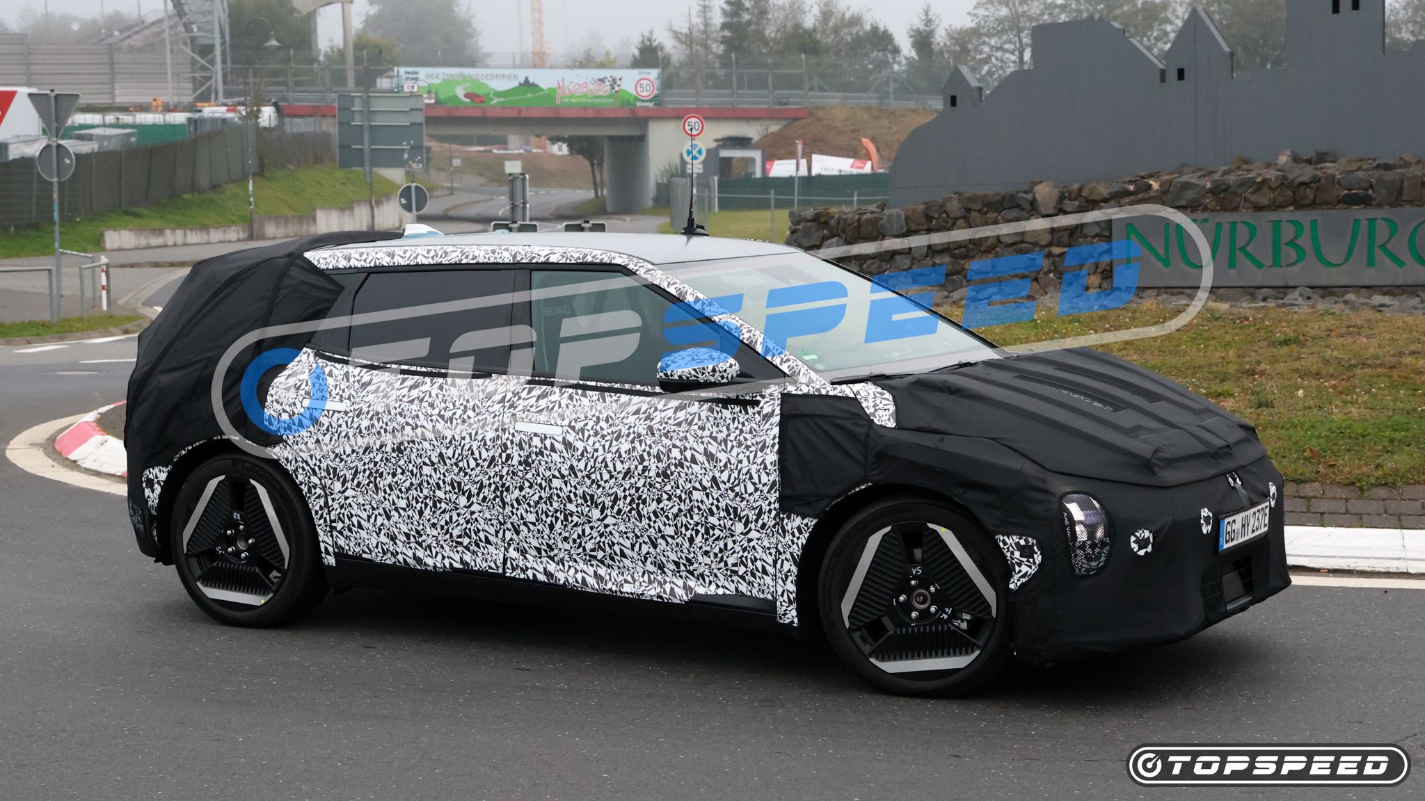 Kia EV4 Test Mule Spy Shots - SH Proshots-7