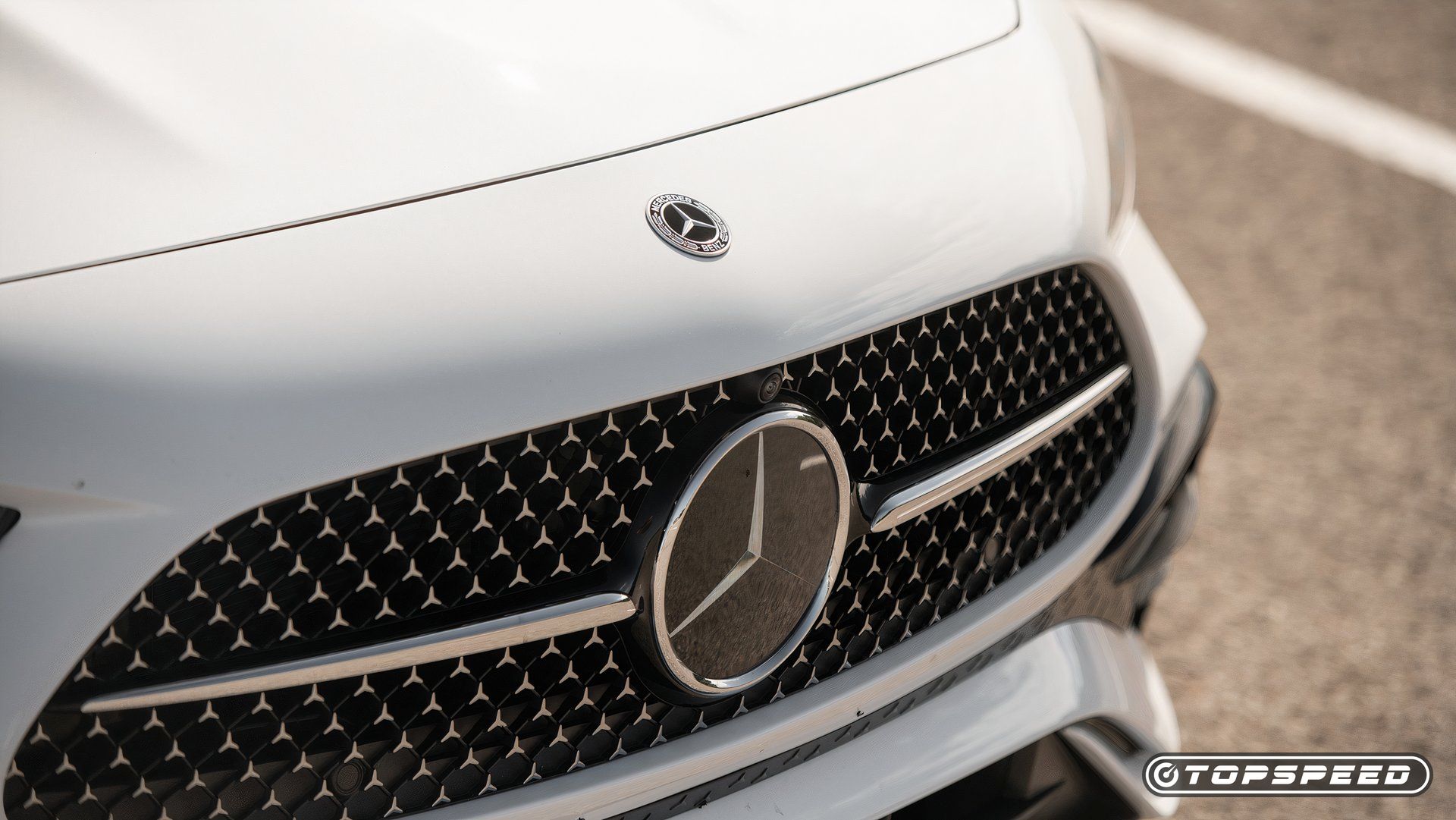 2024 Mercedes-Benz CLE300 Grille TopSpeed