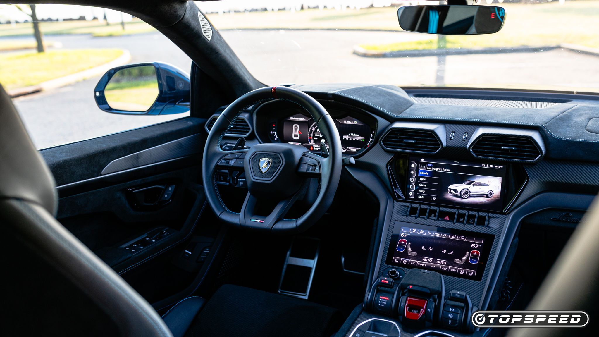 2025 Lamborghini Urus Performante - Interior (15)