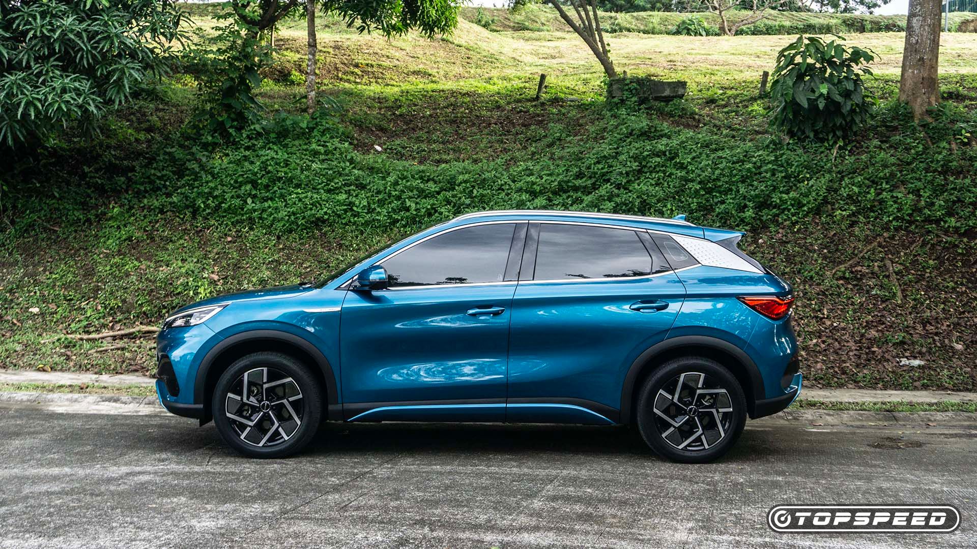 Side profile view of the 2024 BYD Atto 3