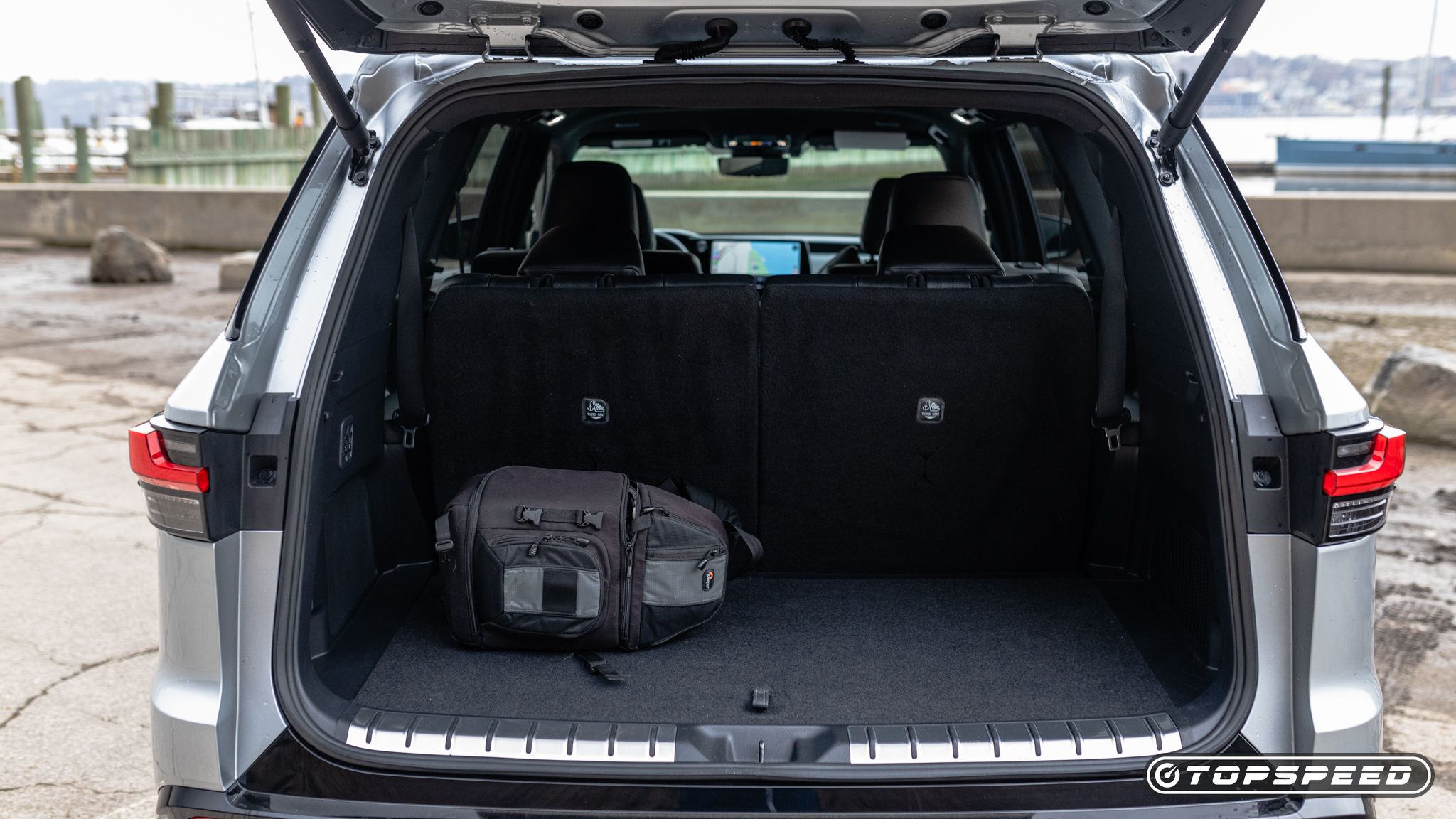 2025 Lexus TX 500h F-Sport Interior