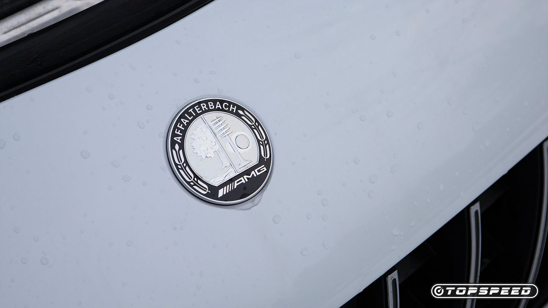 2025 Mercedes-AMG CLE 53 Logo TopSpeed