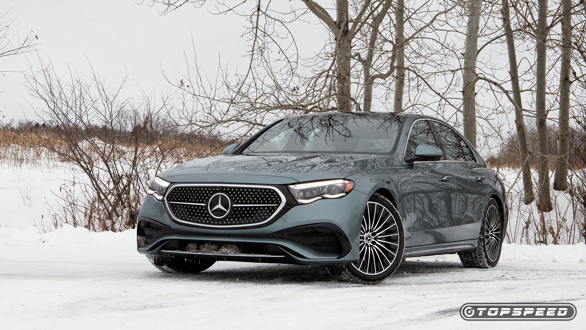 2025 Mercedes-Benz E450 Front Three Quarter 1 TopSpeed