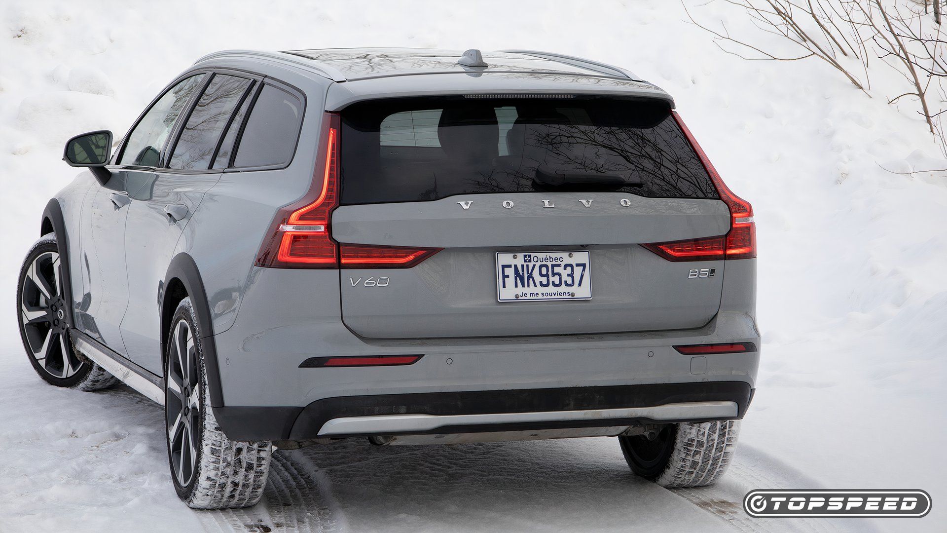 2025 Volvo V60 Cross Country Rear TopSpeed