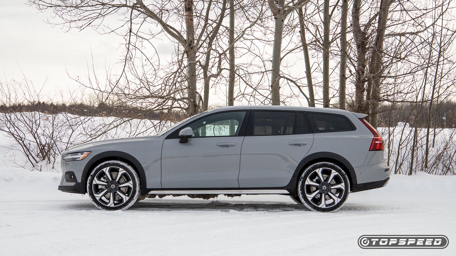 2025 Volvo V60 Cross Country Side Profile TopSpeed