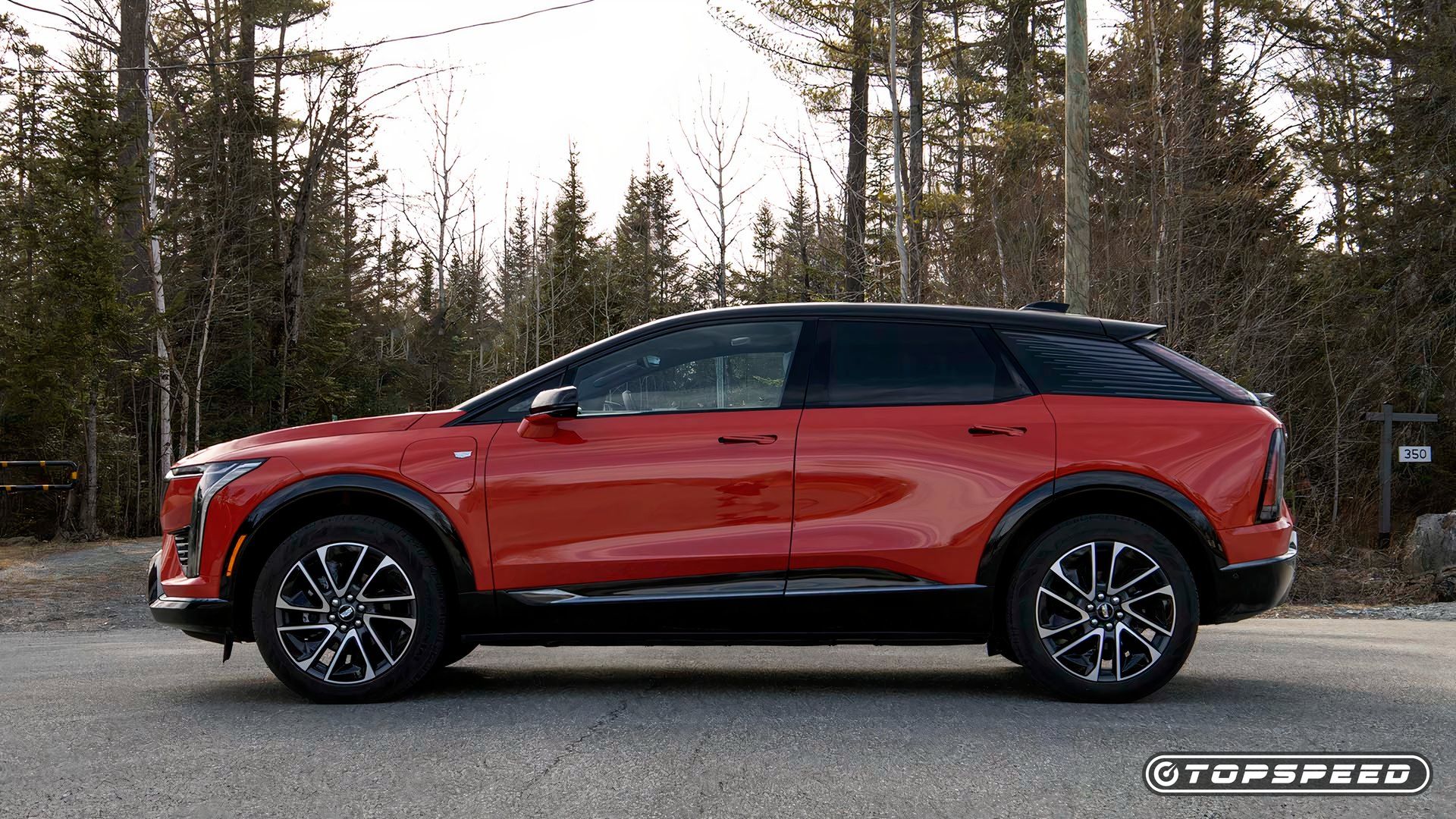 2025 Cadillac OPTIQ Side Profile TopSpeed