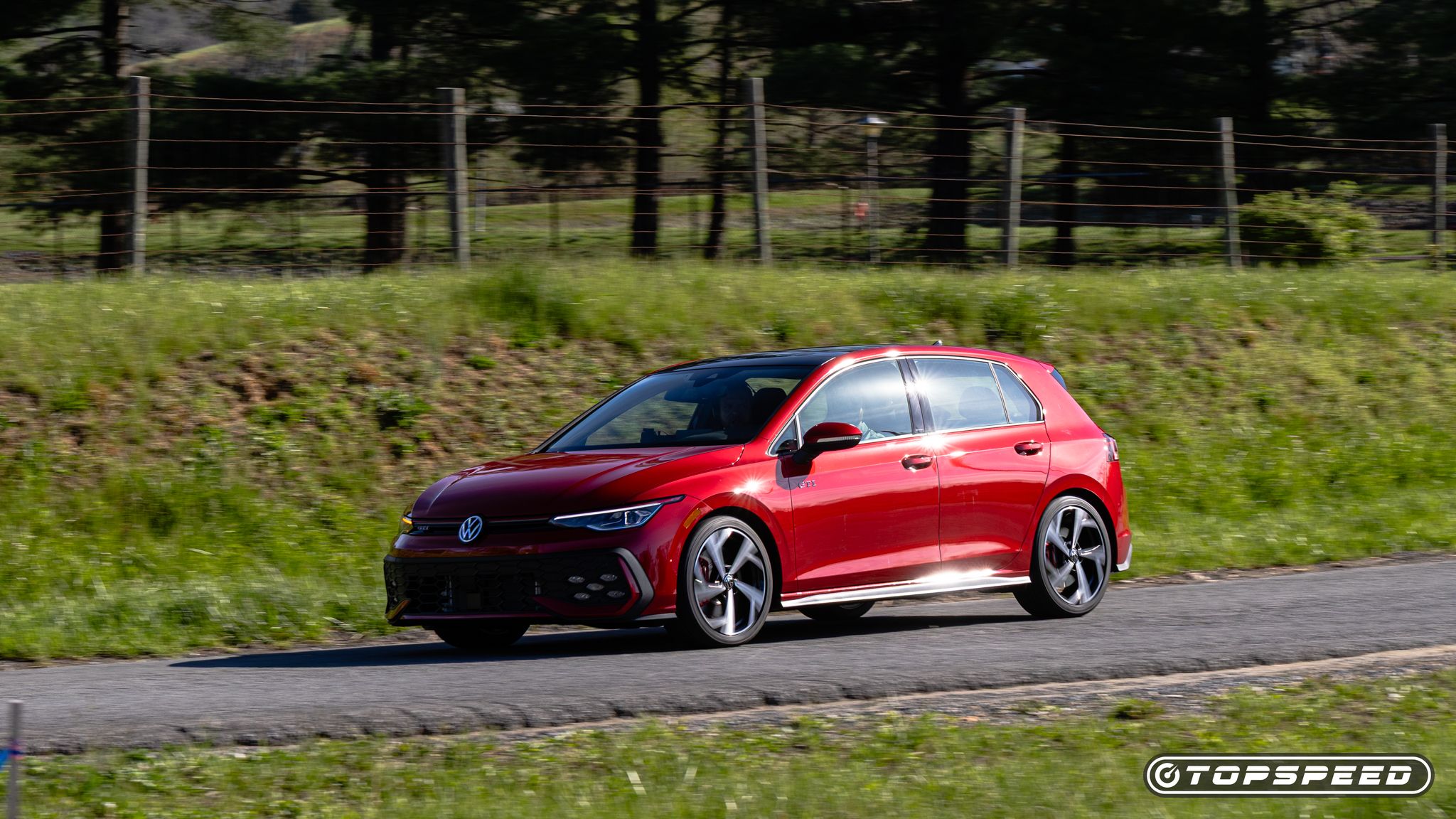 2025 Volkswagen Golf GTI-8