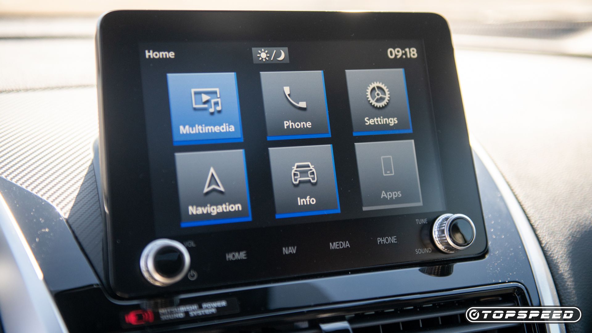 2025 Mitsubishi Eclipse Cross Review TopSpeed (14)