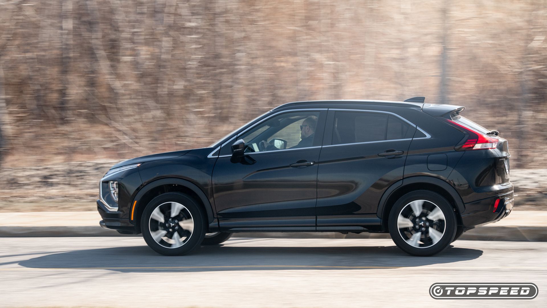 2025 Mitsubishi Eclipse Cross Review TopSpeed (21)