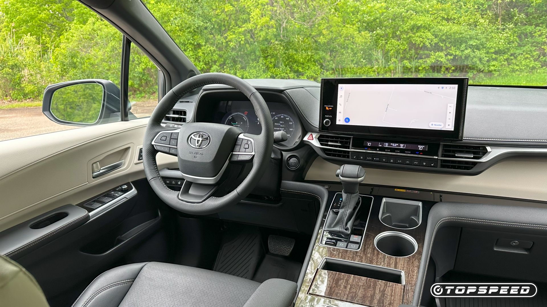 2025 Toyota Sienna Platinum All-Wheel Drive Dashboard 02