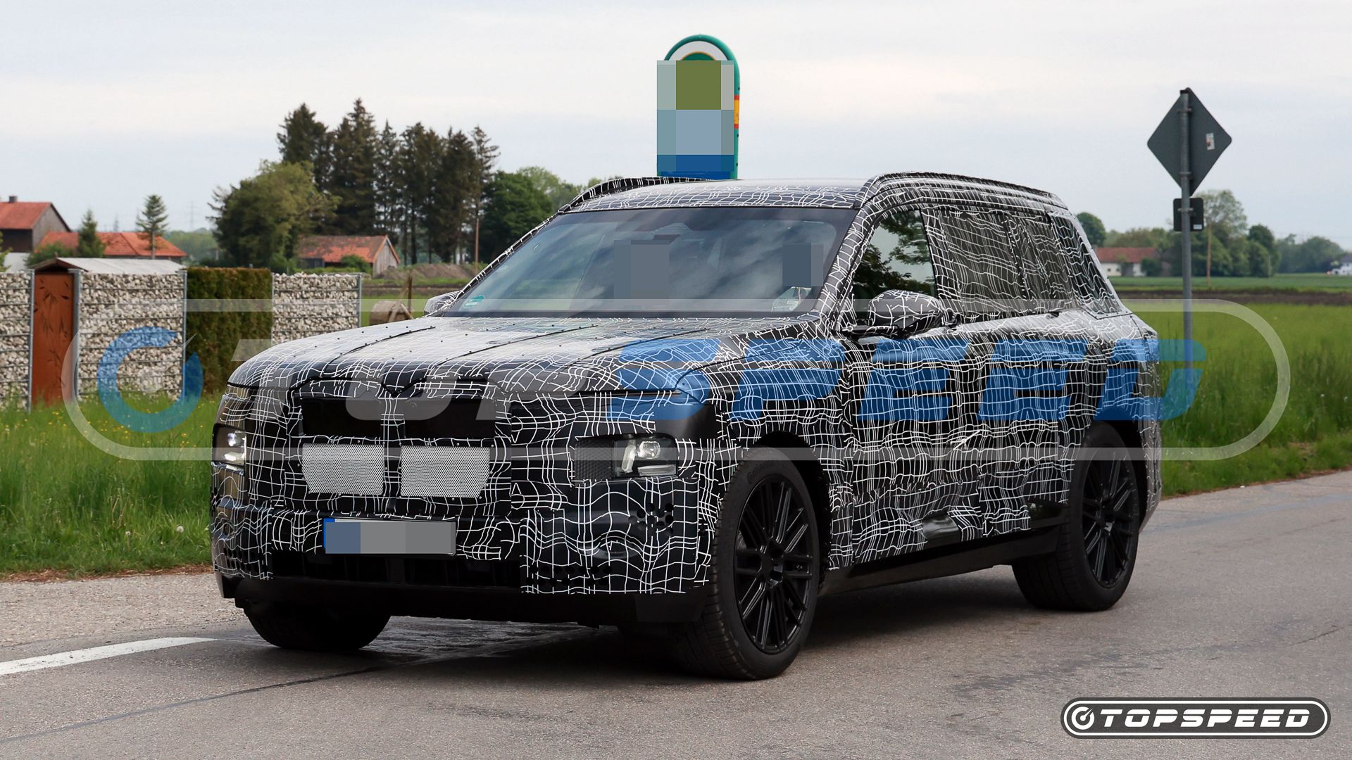 Spied: The Next-Gen BMW X7 Appears To Sideline Neue Klasse Styling
