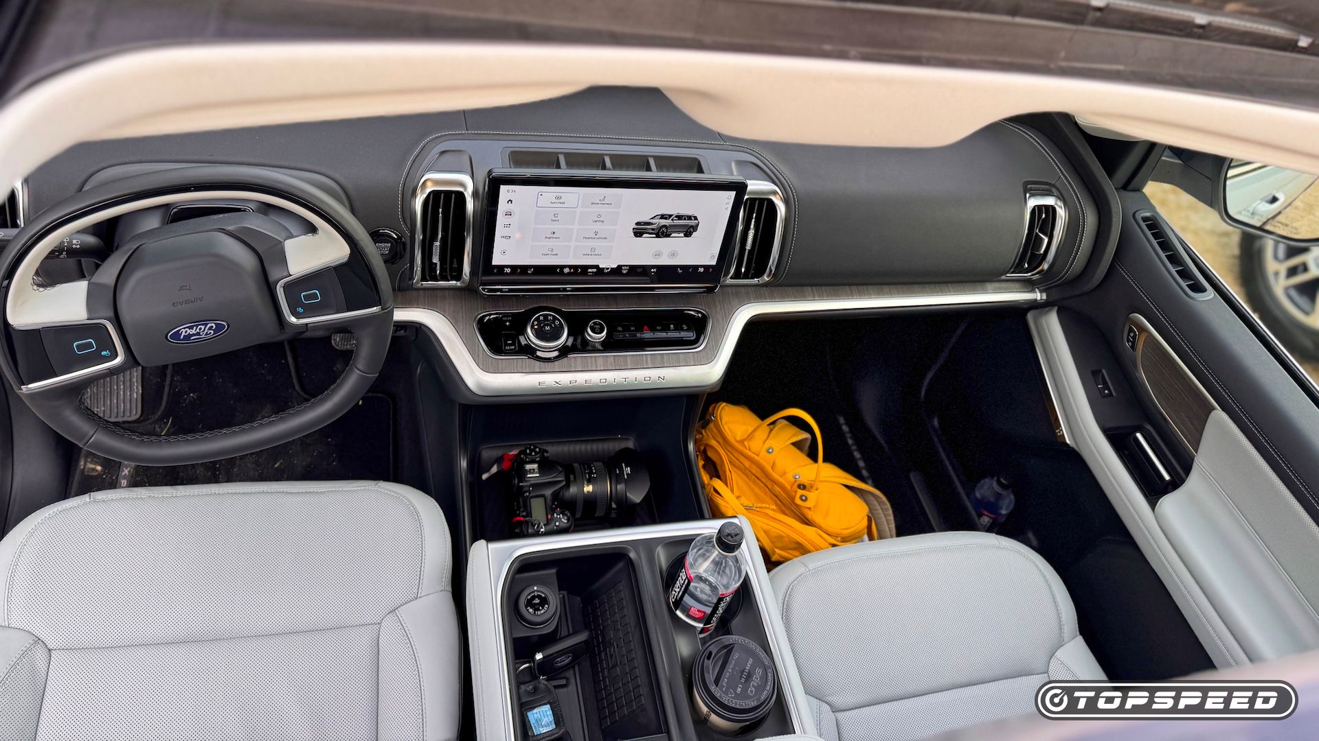 2025 Ford Expedition Powered Console