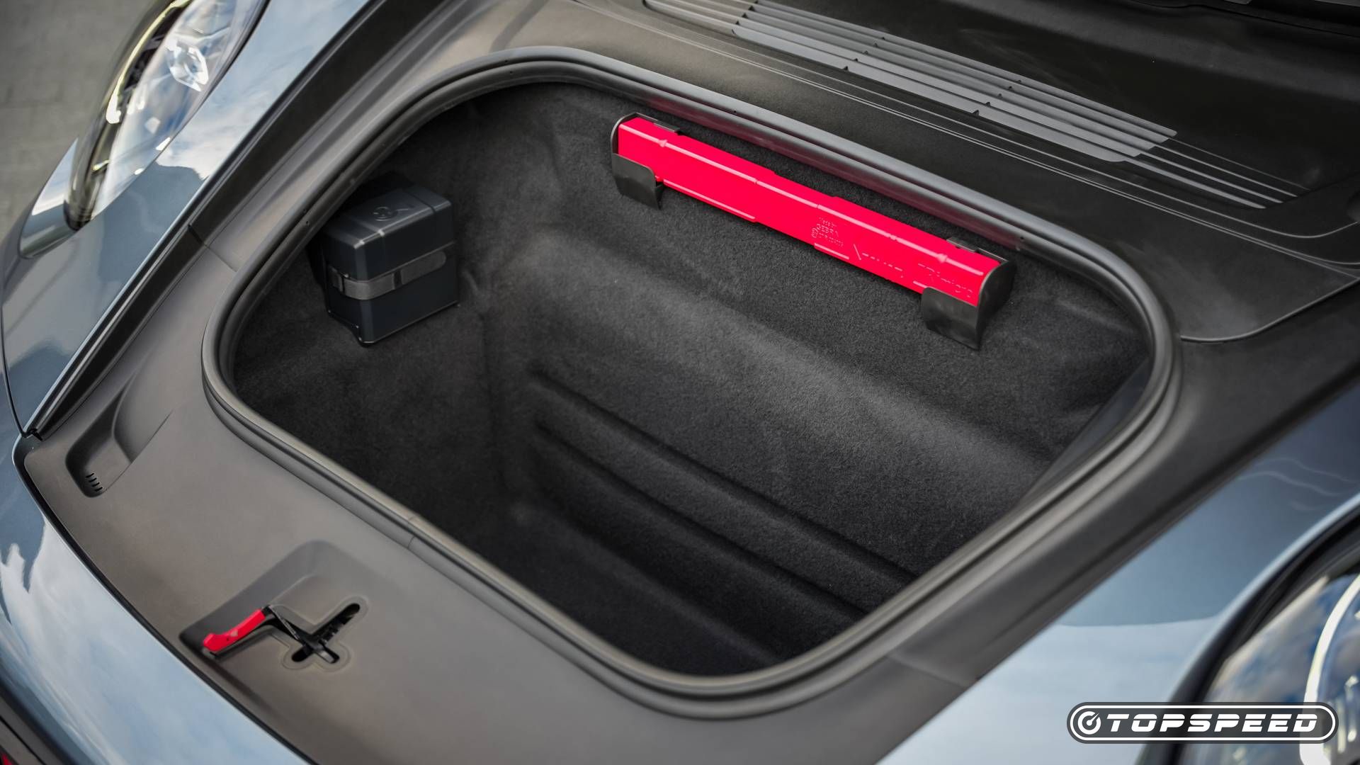 The front trunk of the 2025 Porsche 911 Carrera GTS