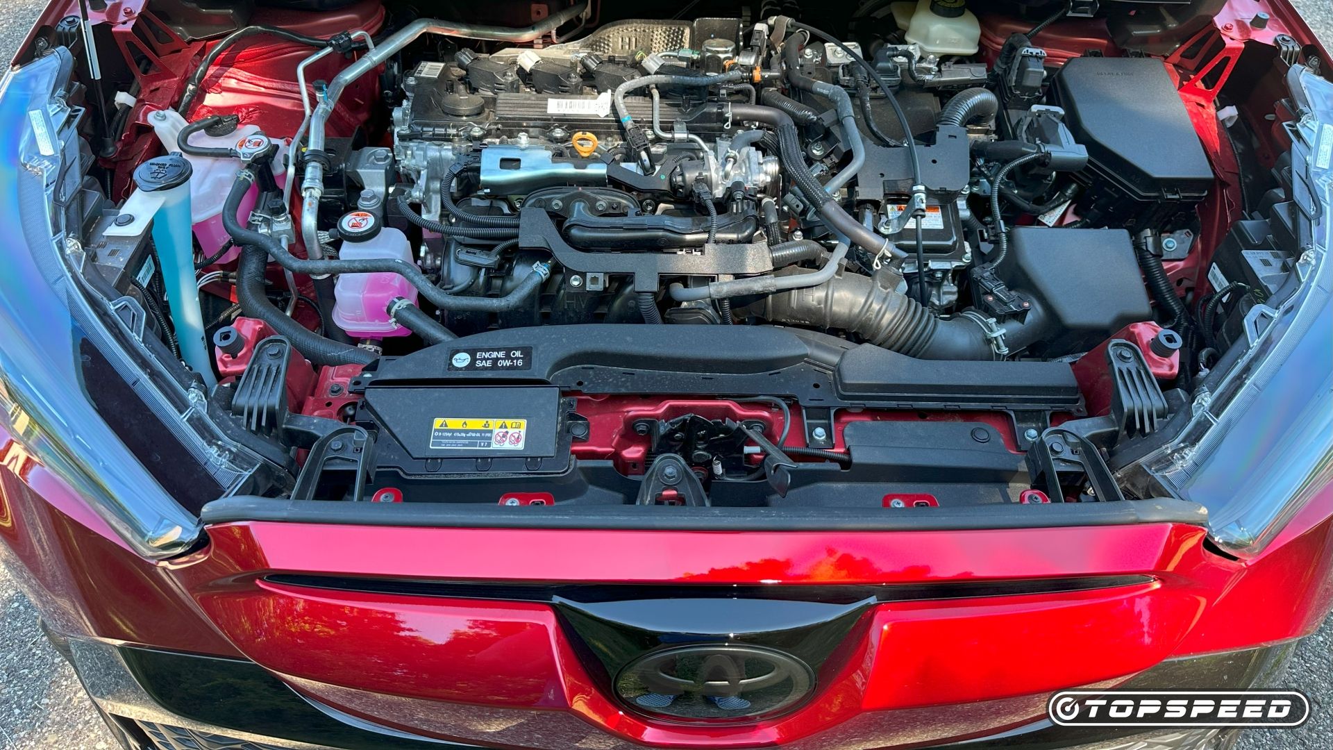 2025 Toyota Corolla Cross Hybrid Nightshade -- Engine 01