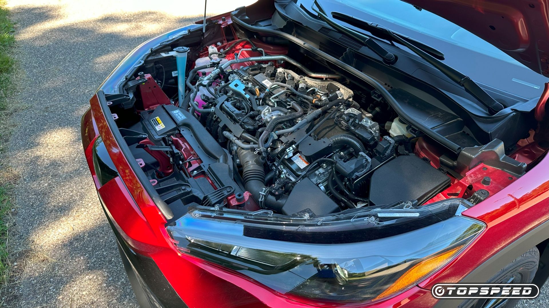 2025 Toyota Corolla Cross Hybrid Nightshade -- Engine 02