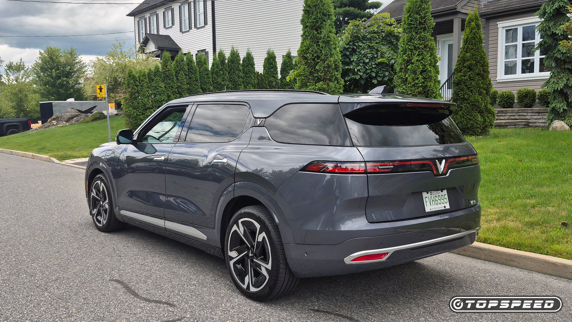 2025 VinFast VF 9 TopSpeed 3