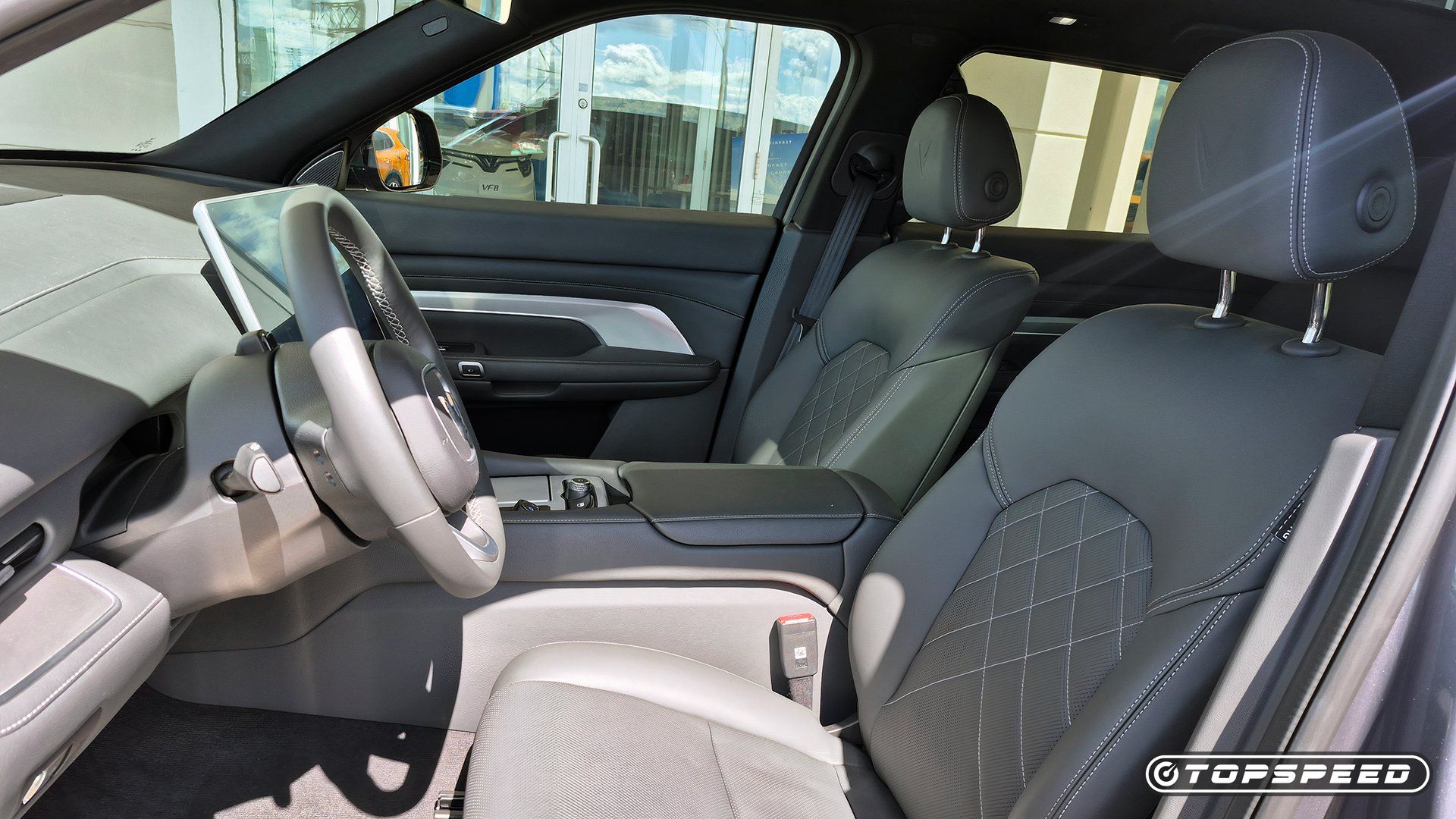 2025 VinFast VF 9 TopSpeed 8