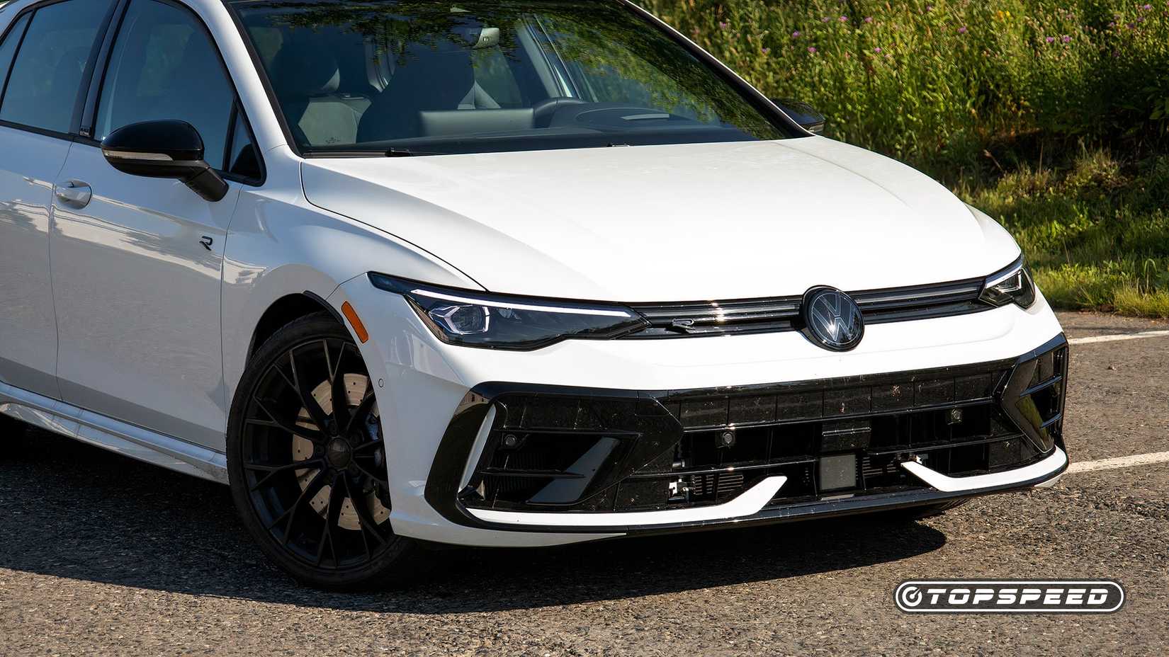 2025 Volkswagen Golf R Front Bumper TopSpeed